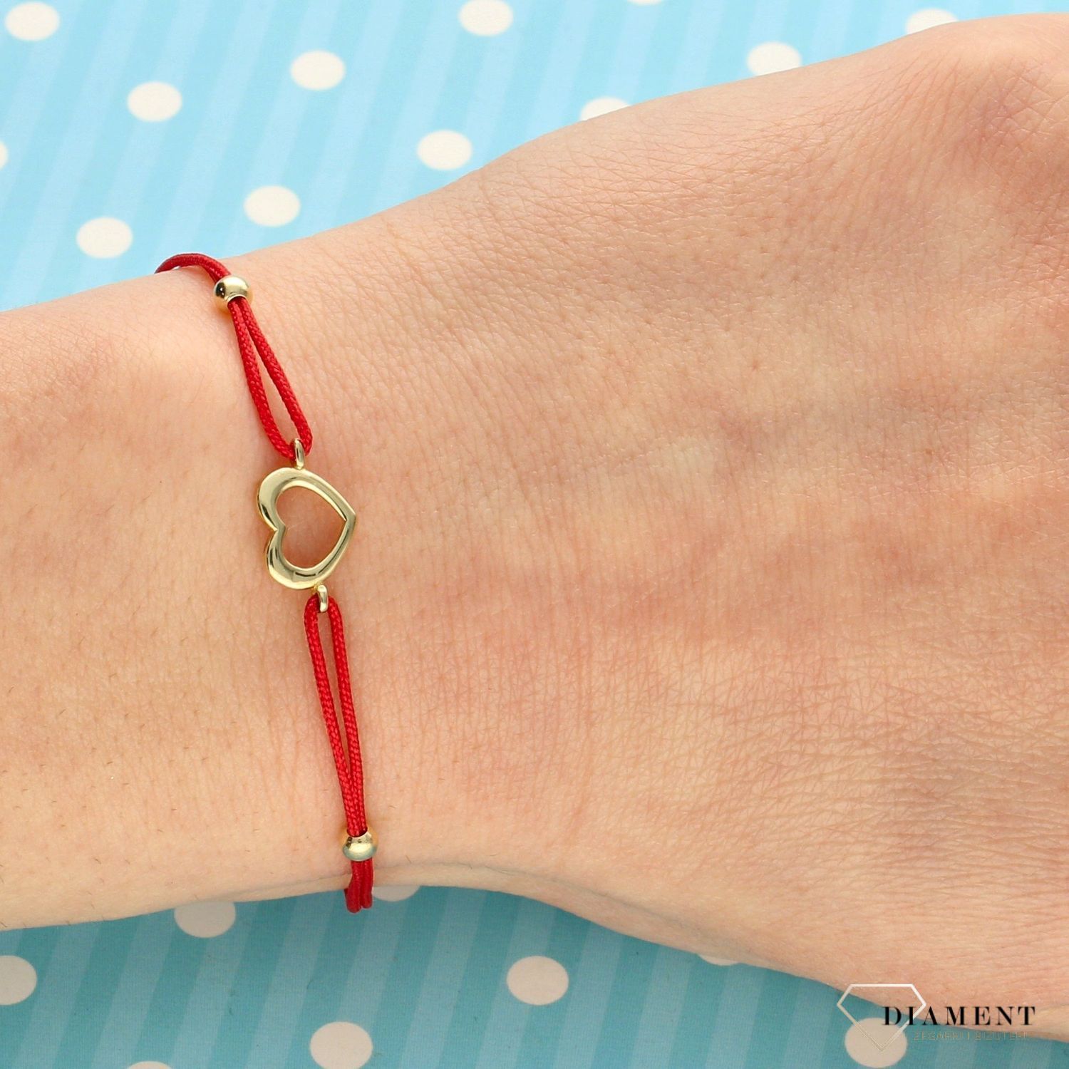 Bransoletka z motywem serca, podkreślająca więź, łączącą mamę i córkę. Wyjątkowy symbol miłości. Nowoczesny akcent dla kobiet lubiących podkreślać swoją indywidualność 1.jpg