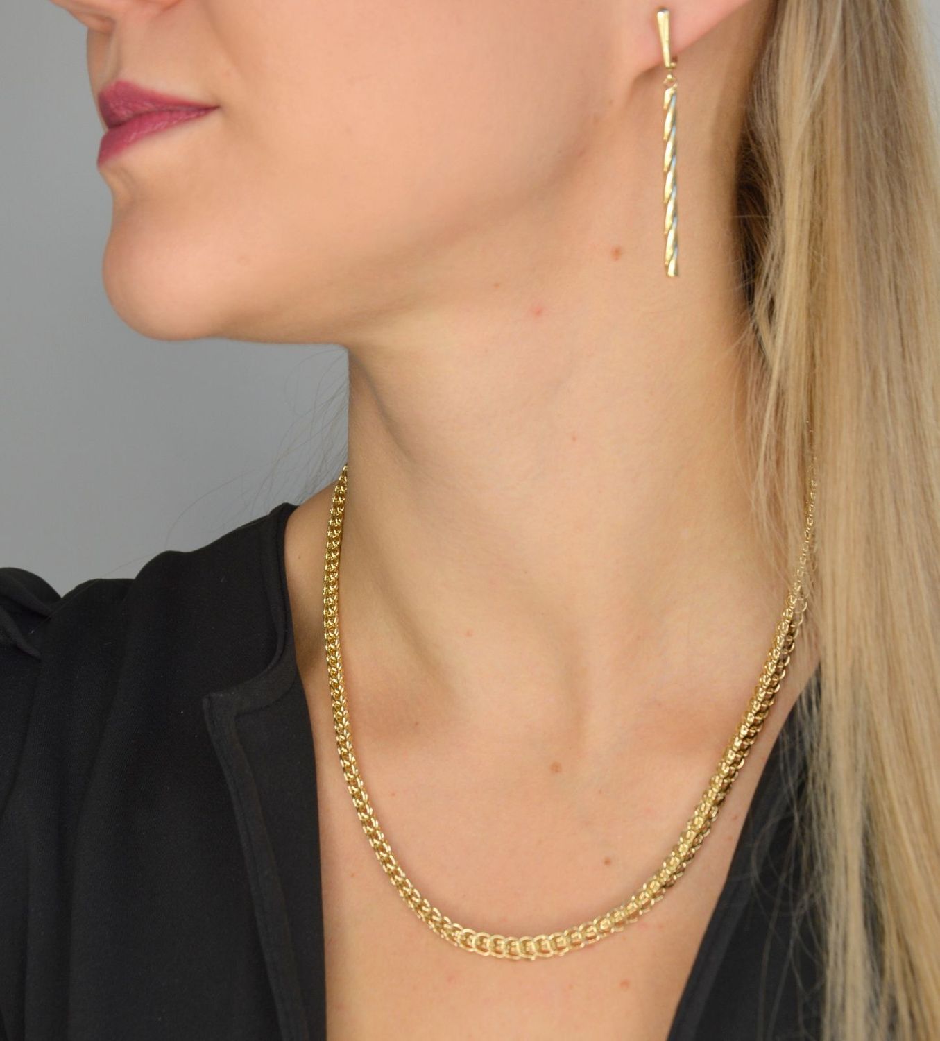 Złote długie kolczyki wiszące 585 o kształcie świderka DBK000000-024.jpg