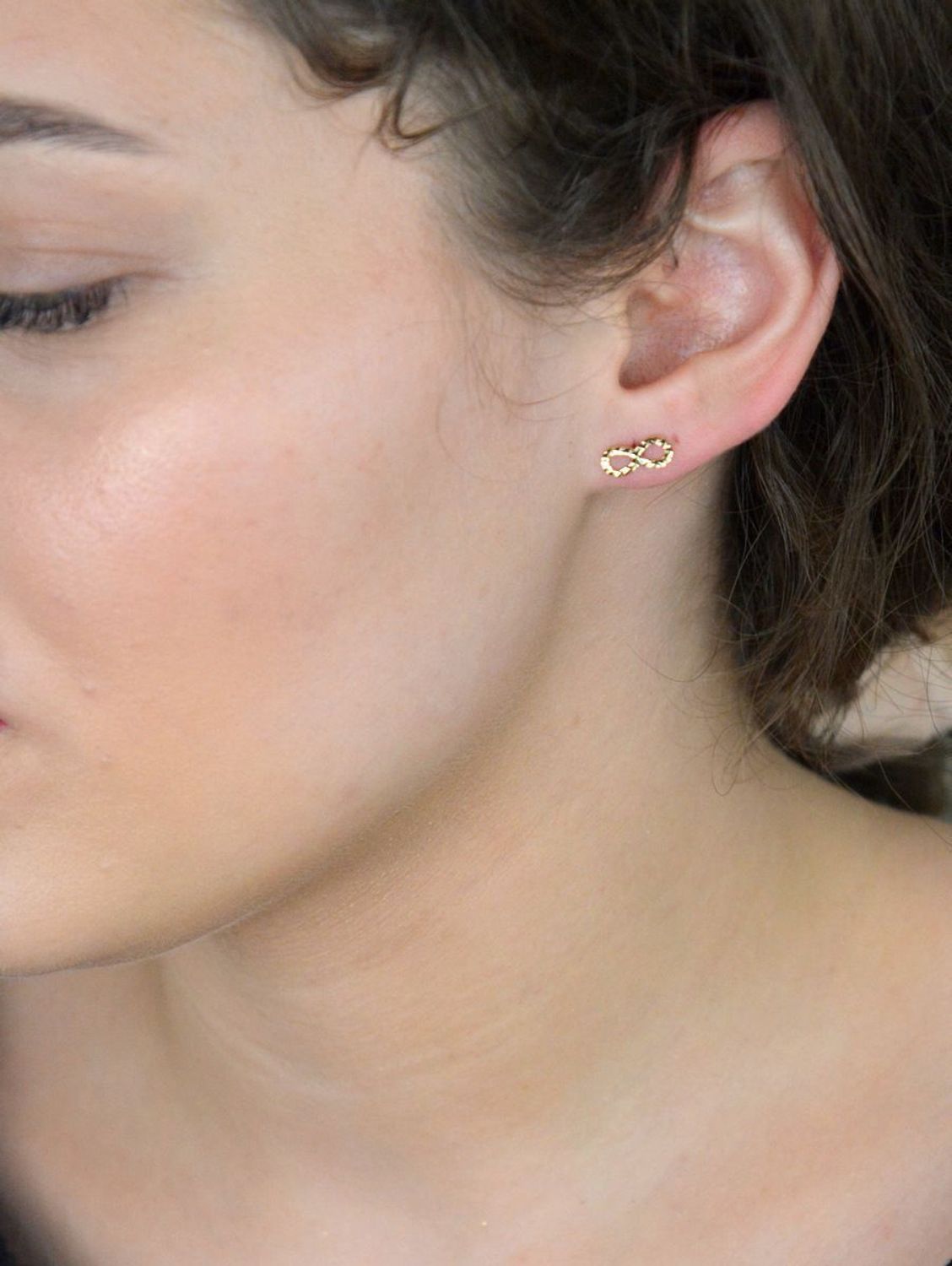 Kolczyki złote znak nieskończoności grawerowane pr 585, DBK000000-077.jpg