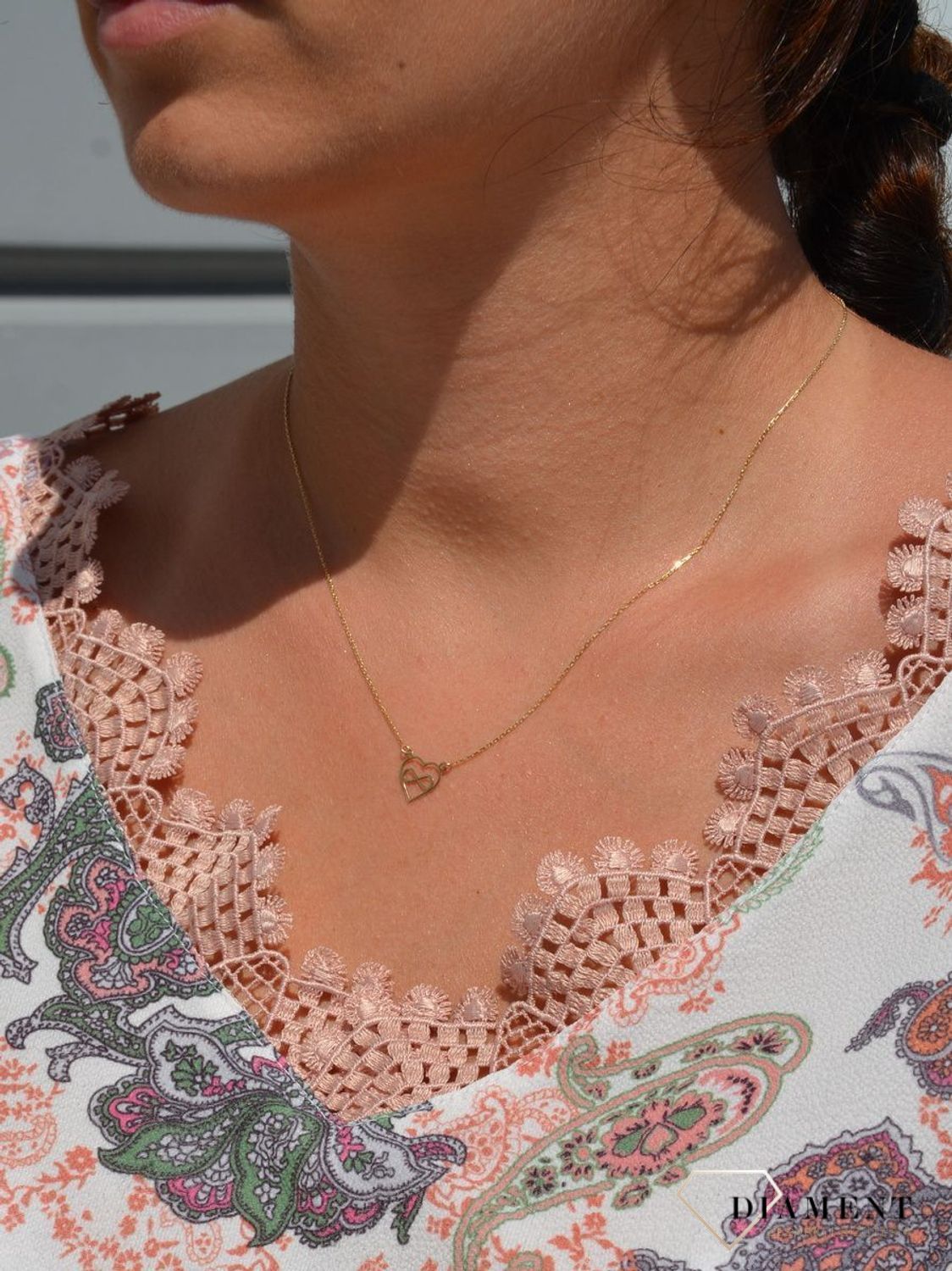 Złoty naszyjnik celebrytka 585 'znak nieskończoności w sercu'.jpg