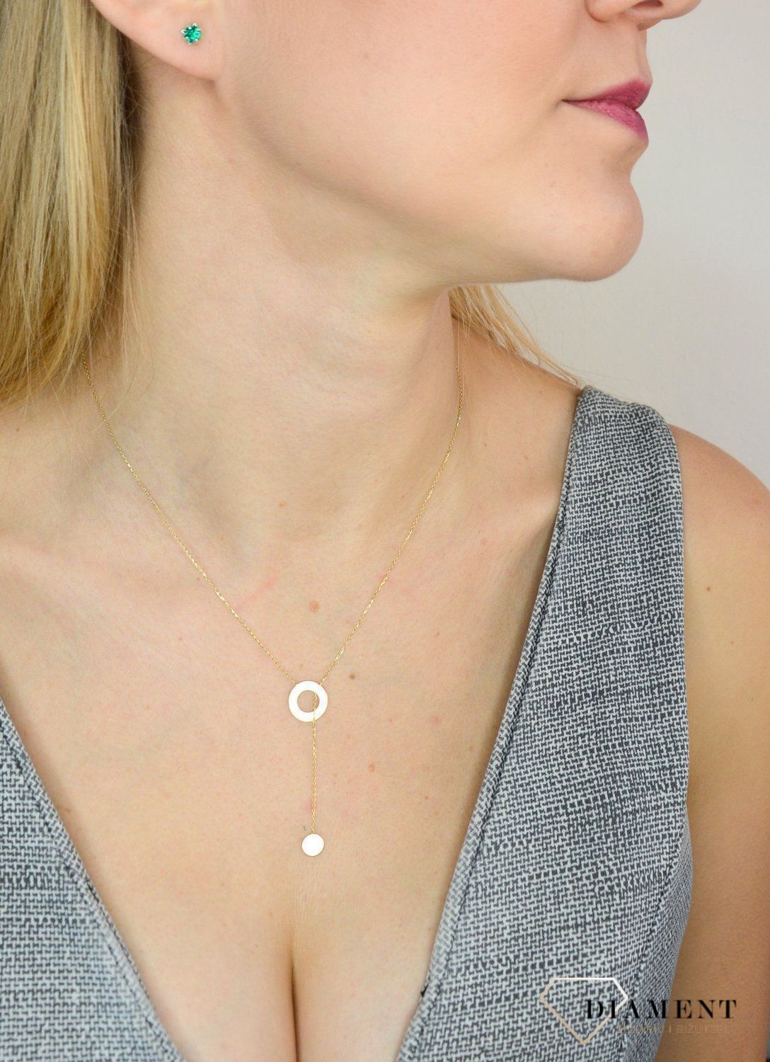 Naszyjnik  złoty z elementem wiszącym DBN000000-100.jpg