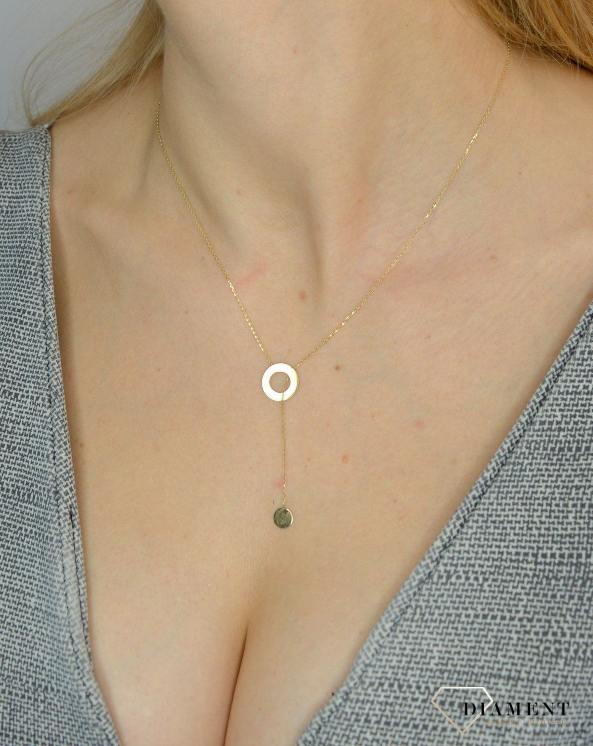 Naszyjnik  złoty z elementem wiszącym DBN000000-100.jpg