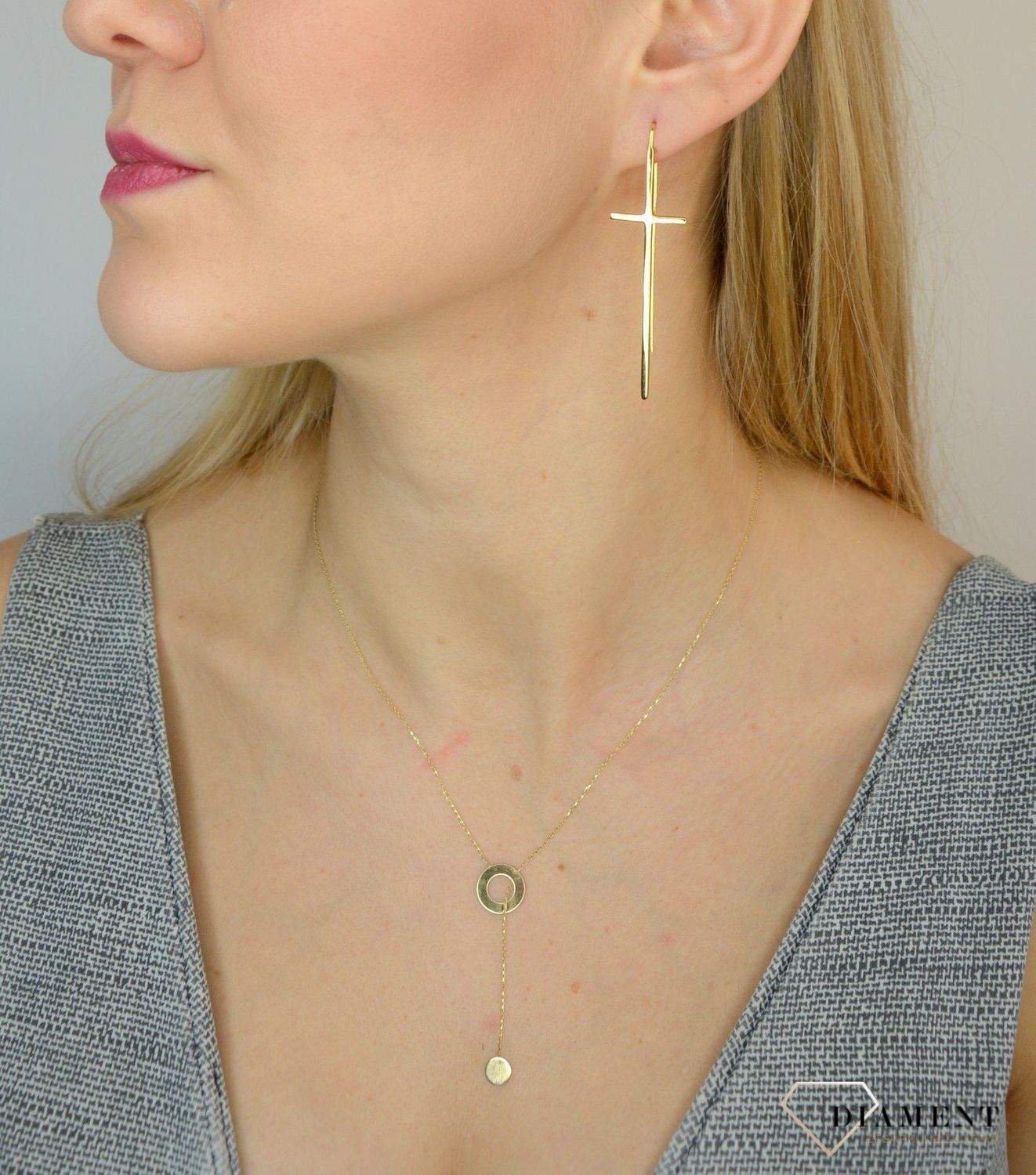 Naszyjnik  złoty z elementem wiszącym DBN000000-100.jpg