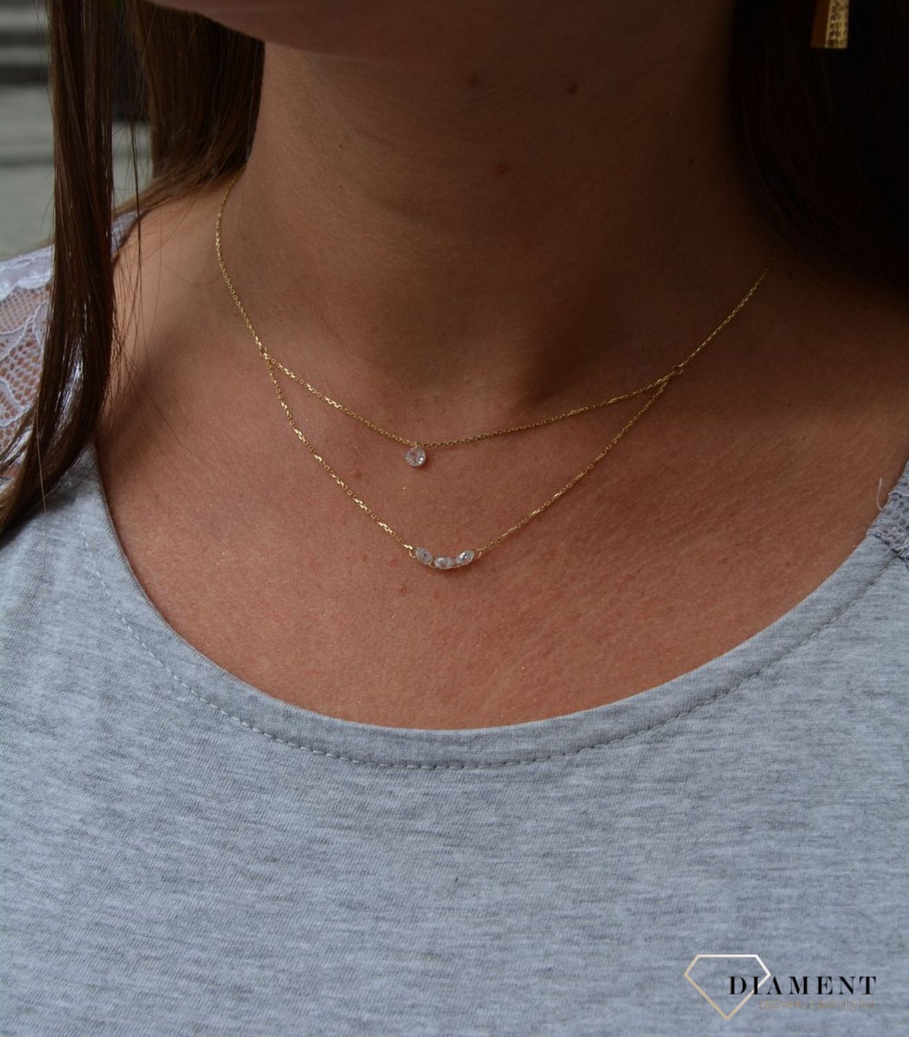 Złoty naszyjnik celebrytka 585 'podwójny łańcuszek i białe koraliki'.jpg