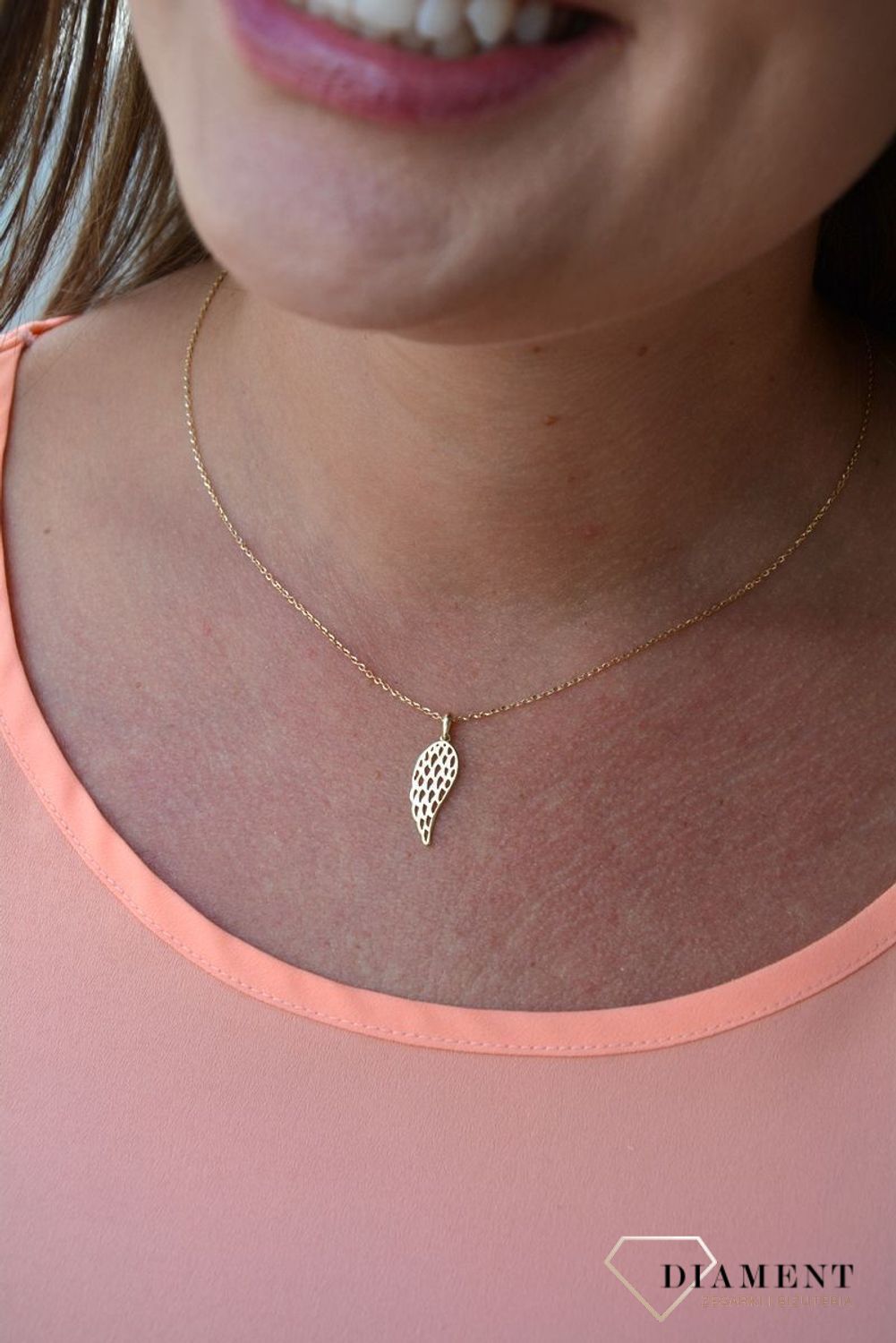 Złota zawieszka 585 skrzydło ażurowe DBZ000000-013.jpg