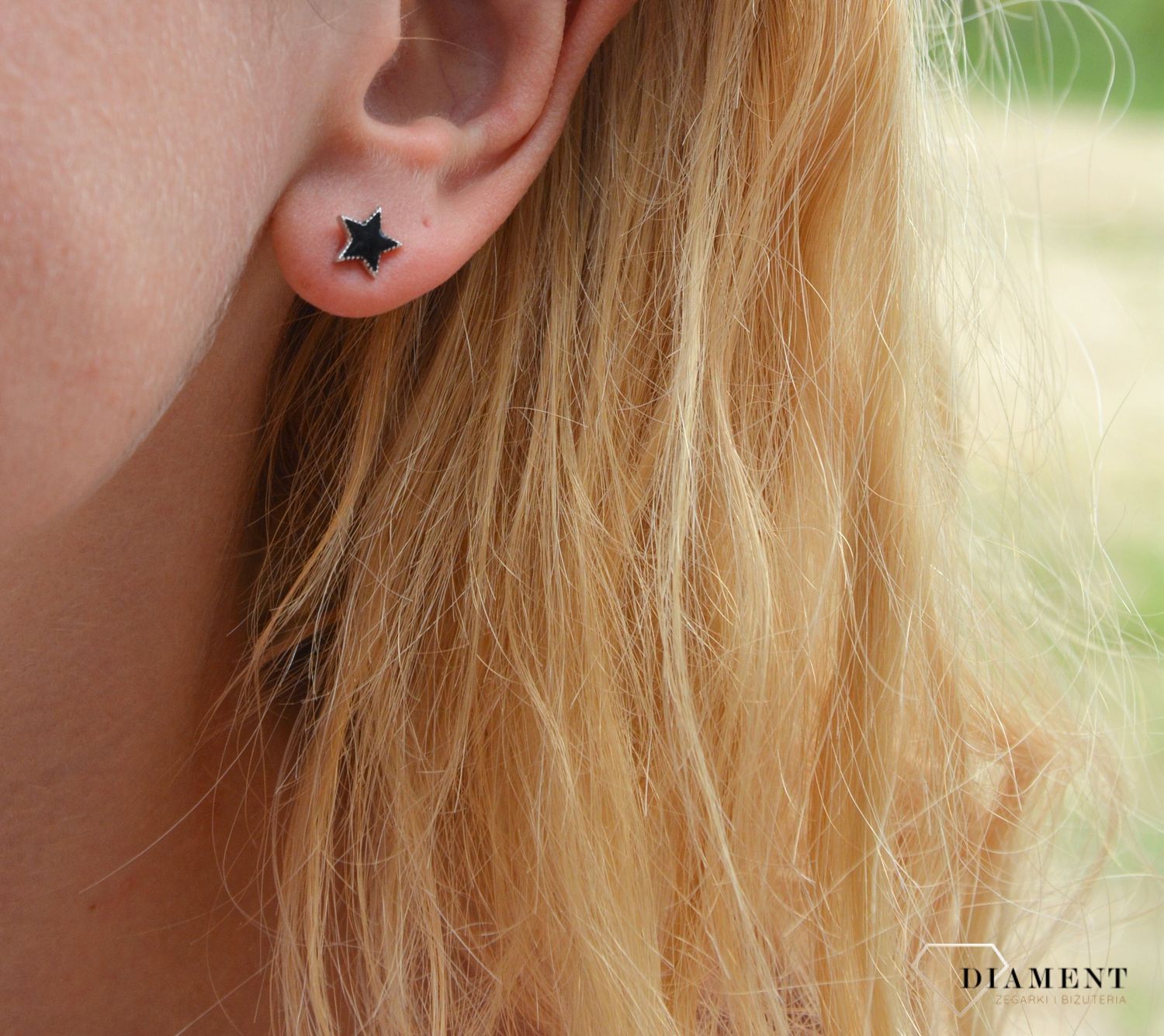 Kolczyki Infinity DHKZ0136 czarne gwiazdki.jpg