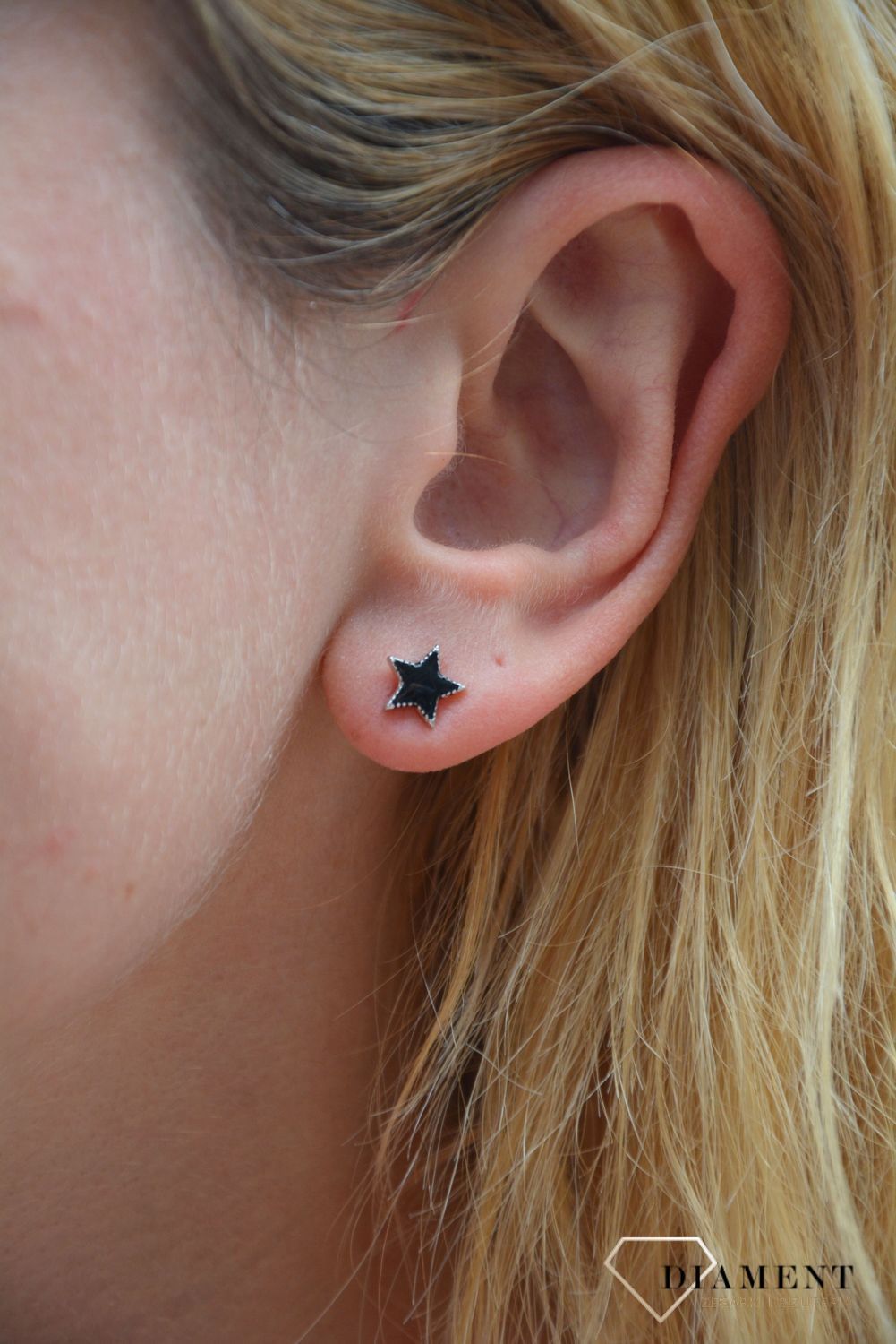 Kolczyki Infinity DHKZ0136 czarne gwiazdki.jpg