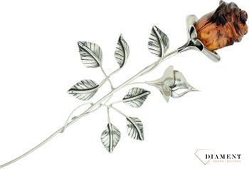 Srebrna róża z bursztynu bałtyckiego na prezent 25,5 cm DIA-11367-RÓŻA-925. Srebrna róża z bursztynem to idealny prezent na wszelkie okazje, zaręczyny, złote gody, obchody, lecie, urodziny, rocznice oraz dekorację do wazonu. Srebrny K2.jpg