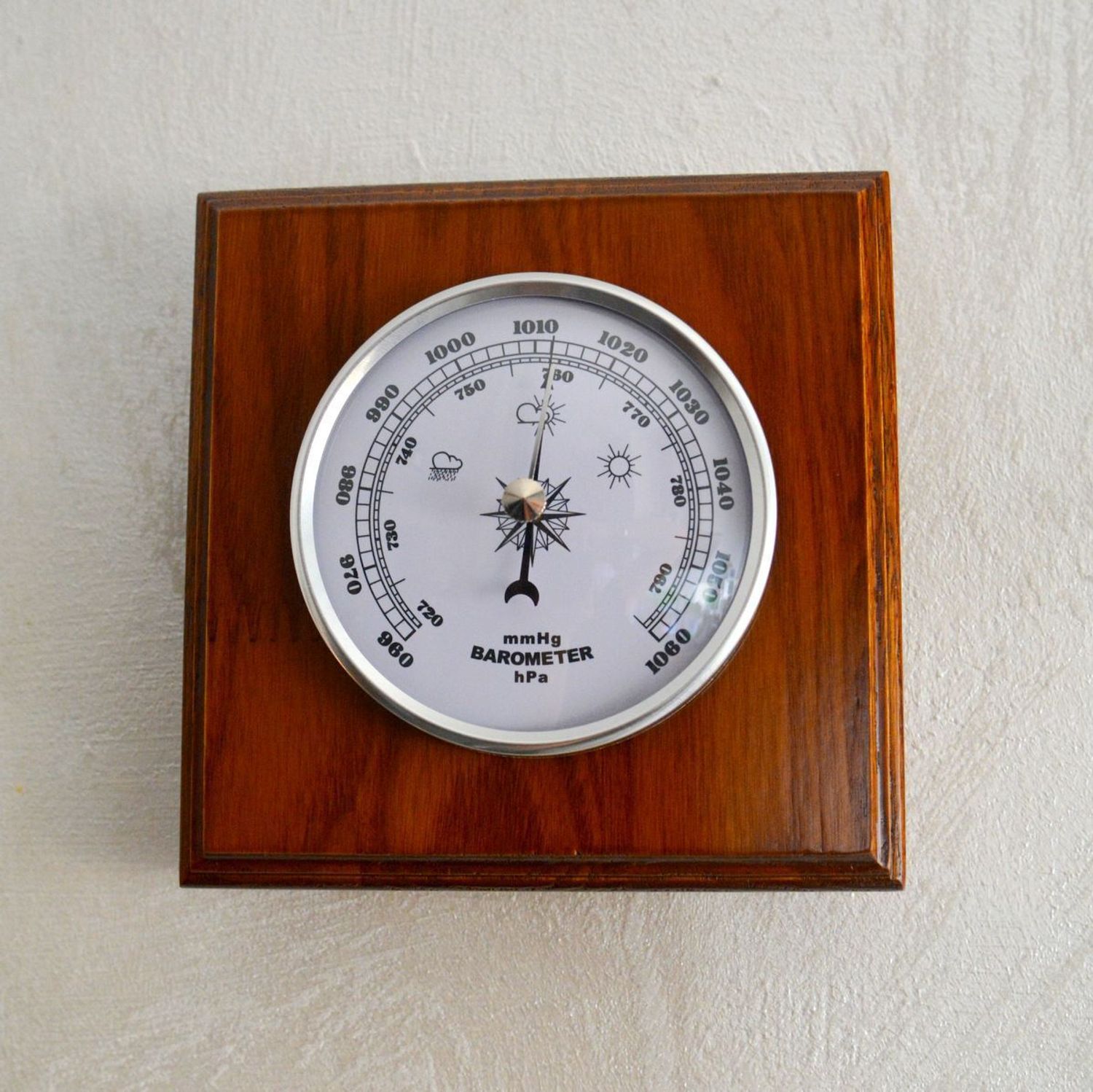 Drewniana stacja pogody Barometr JVD BA230.11.jpg