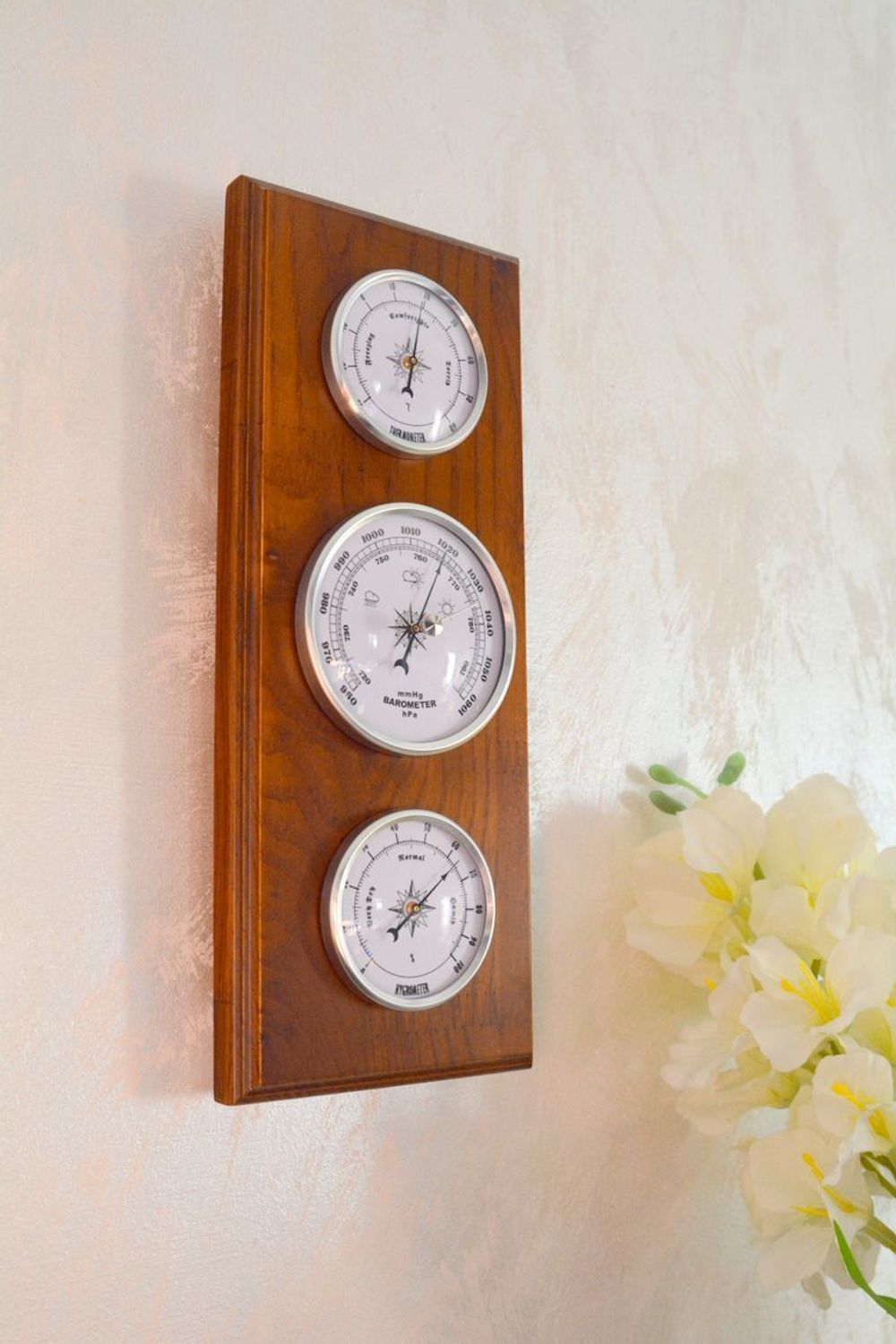 Drewniana stacja pogody JVD Barometr Higrometr Termometr BA233.11.jpg