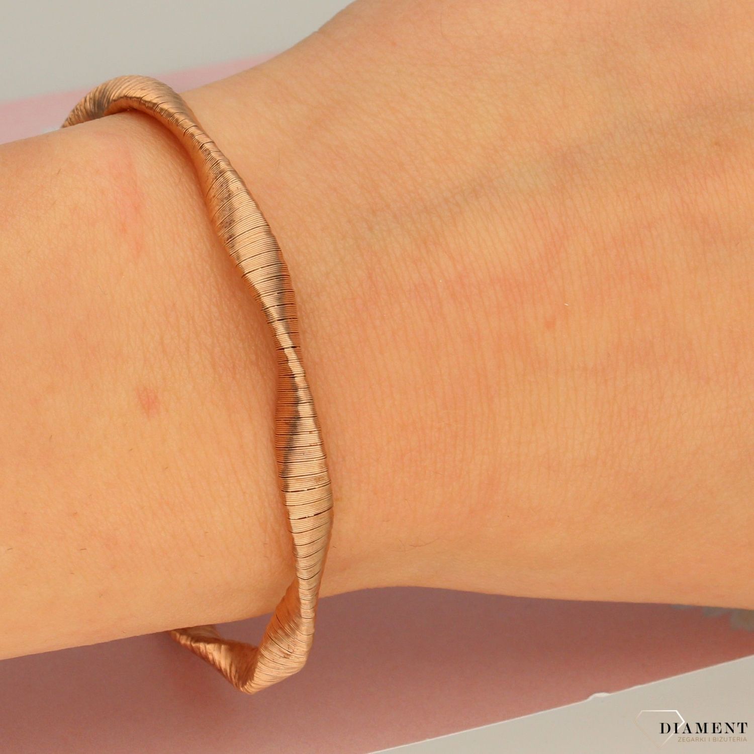 Srebrna bransoletka w kolorze różowego złota (1).jpg