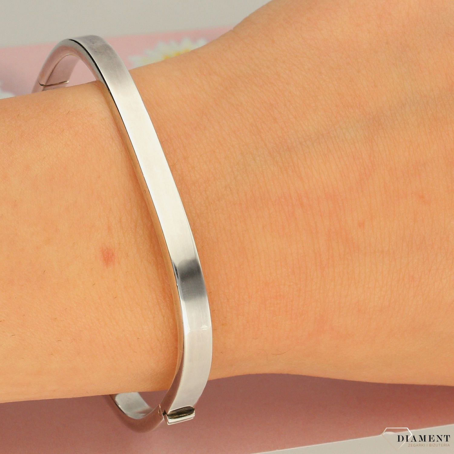 Srebrna bransoletka kółko gładka  (1).jpg