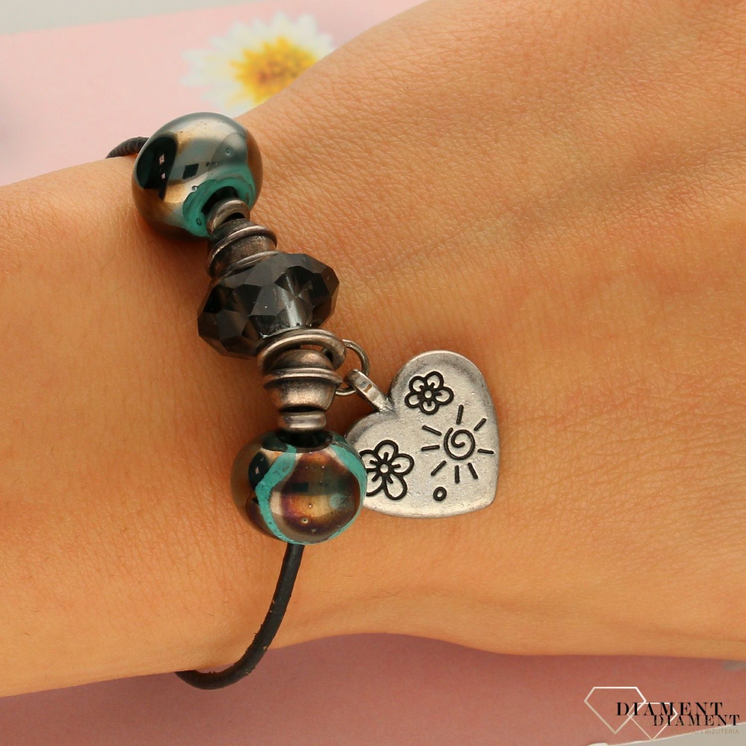 Bransoletka damska z zawieszką w kształcie serca DIA-BRA-0199-MET (2).jpg