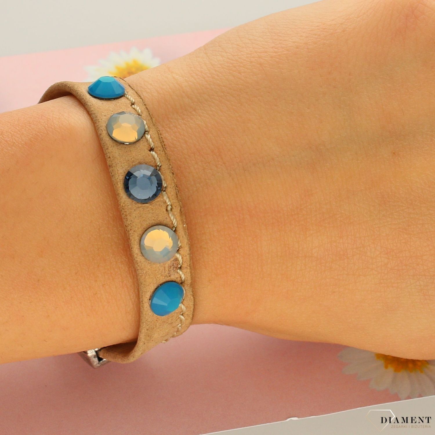 Bransoletka damska brązowy pasek z kolorowymi cyrkoniami  (1).jpg