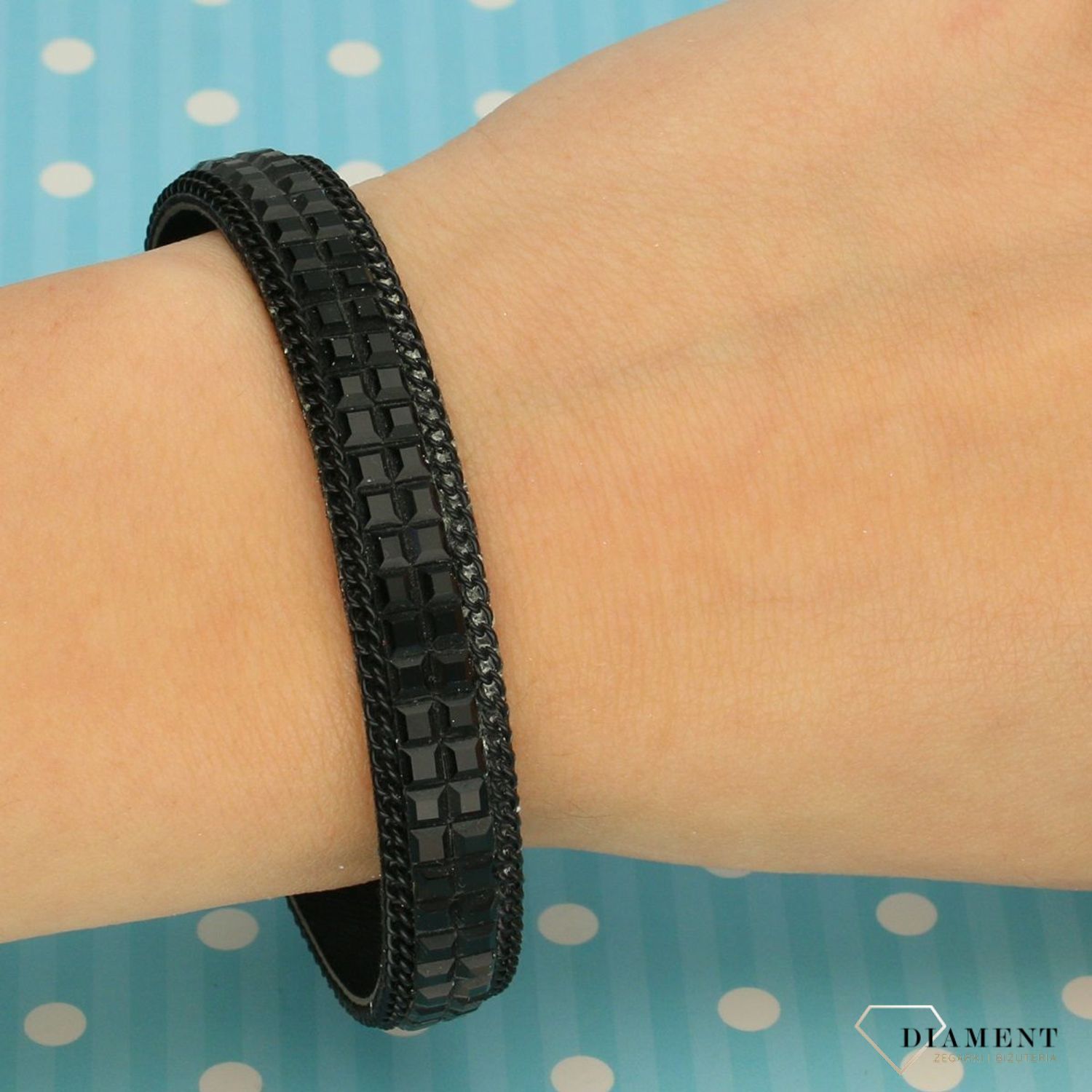 Bransoletka damska czarna z cyrkonią DIA-BRA-0232-INNE (1).jpg