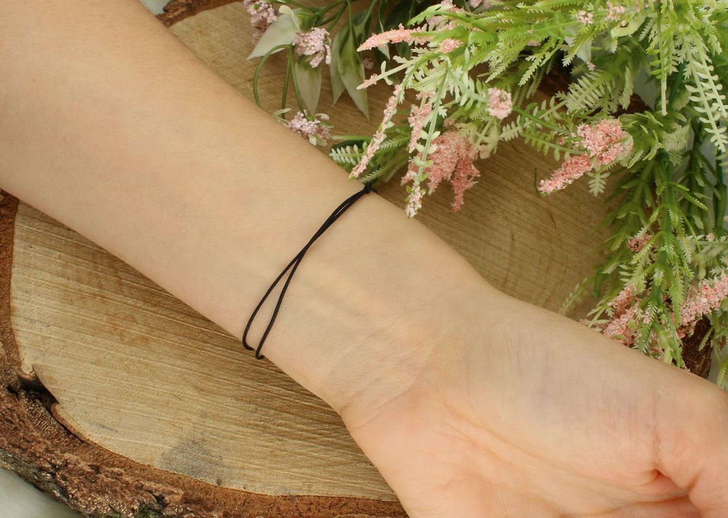 Złota bransoletka na czarnym sznurku ze złotą kuleczką 585 - DIA-BRA-0282BLACK-585.jpg