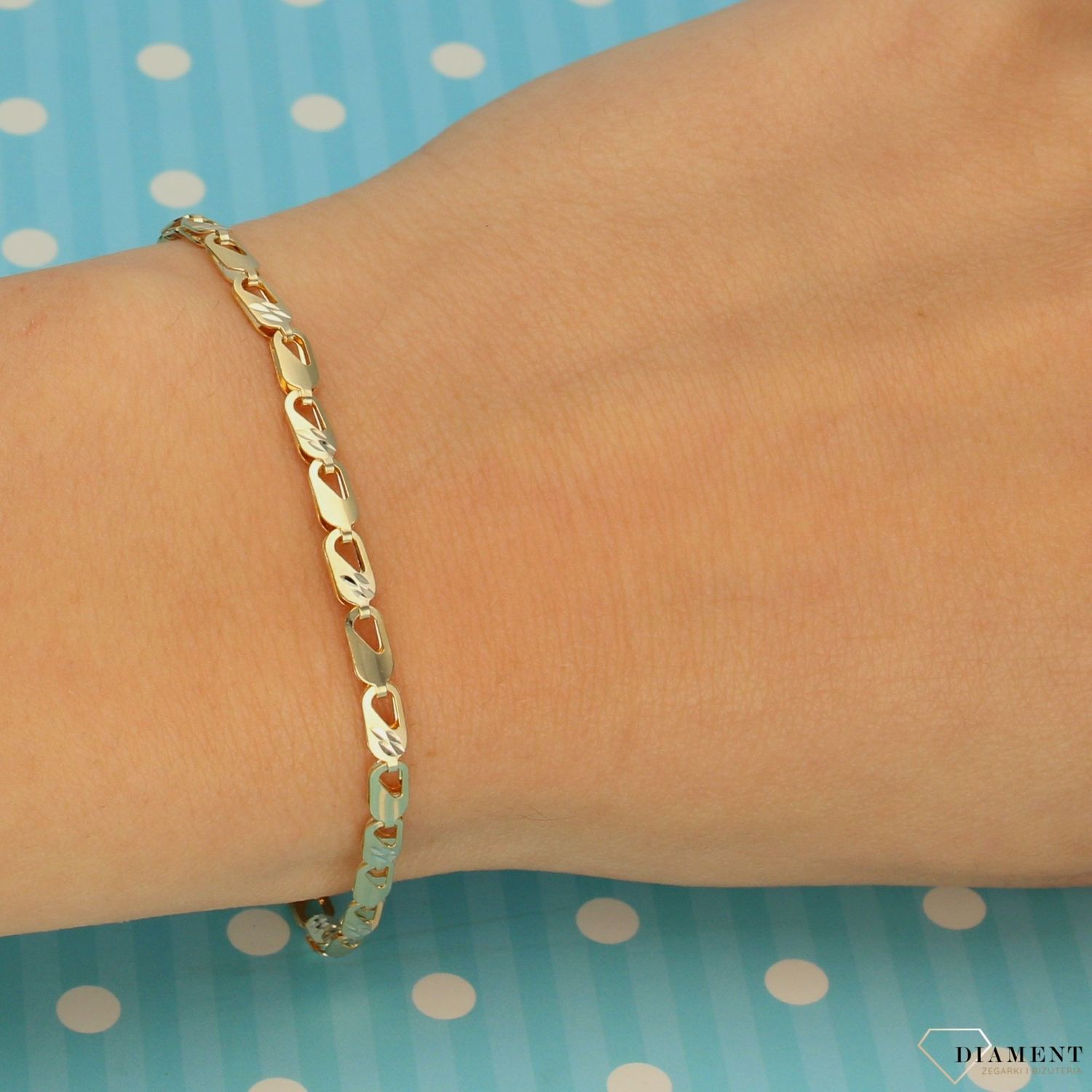 Złota bransoletka 585 'modny wzór' DIA-BRA-0385-585 (1).jpg