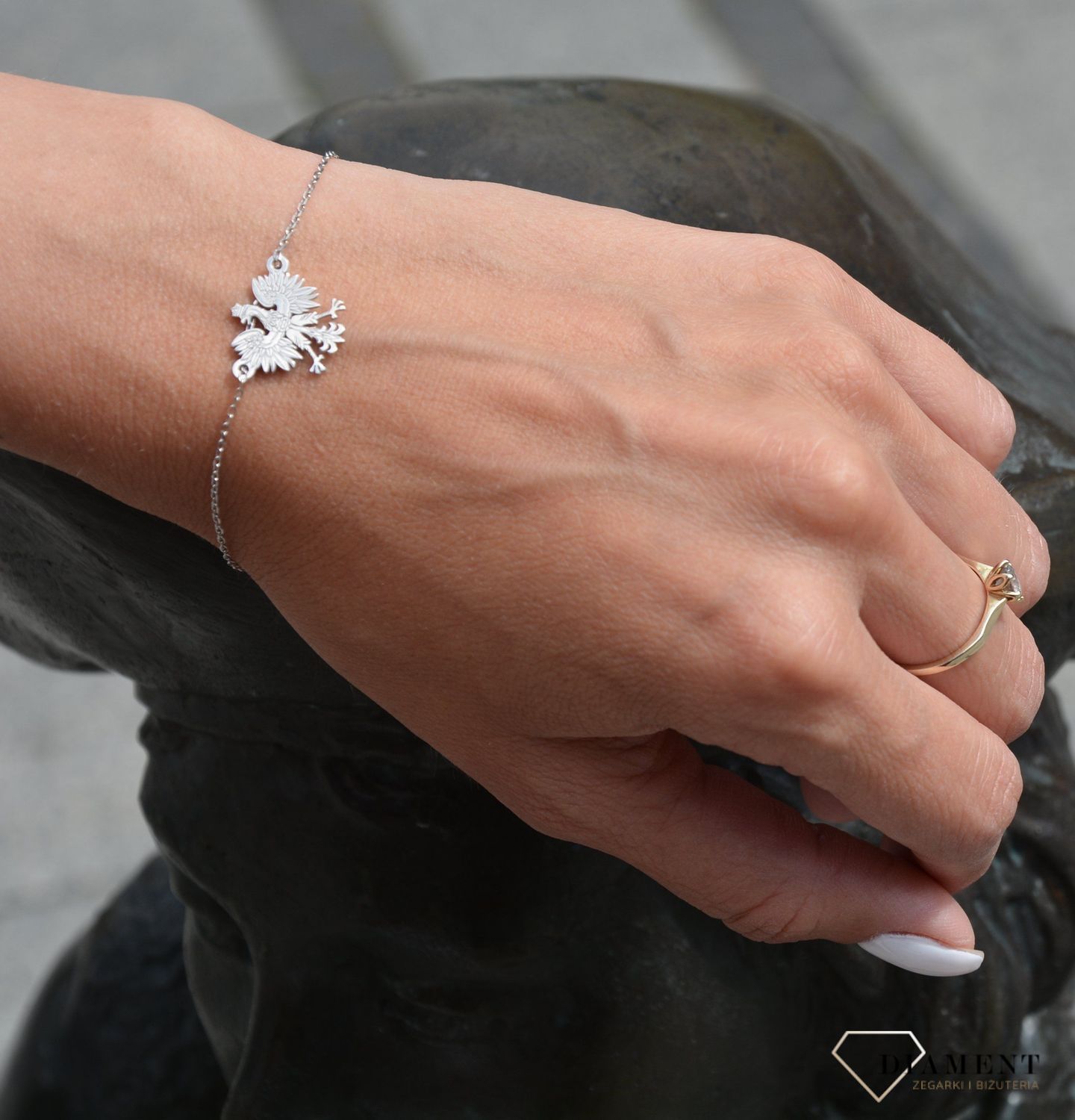 Bransoletka damska srebrna celebrytka orzełek (1).jpg