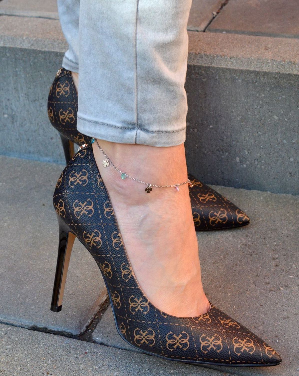 Srebrna bransoletka na nogę  Kolorowe cyrkonie z Koniczynką DIA-BRA-0680-925.jpg