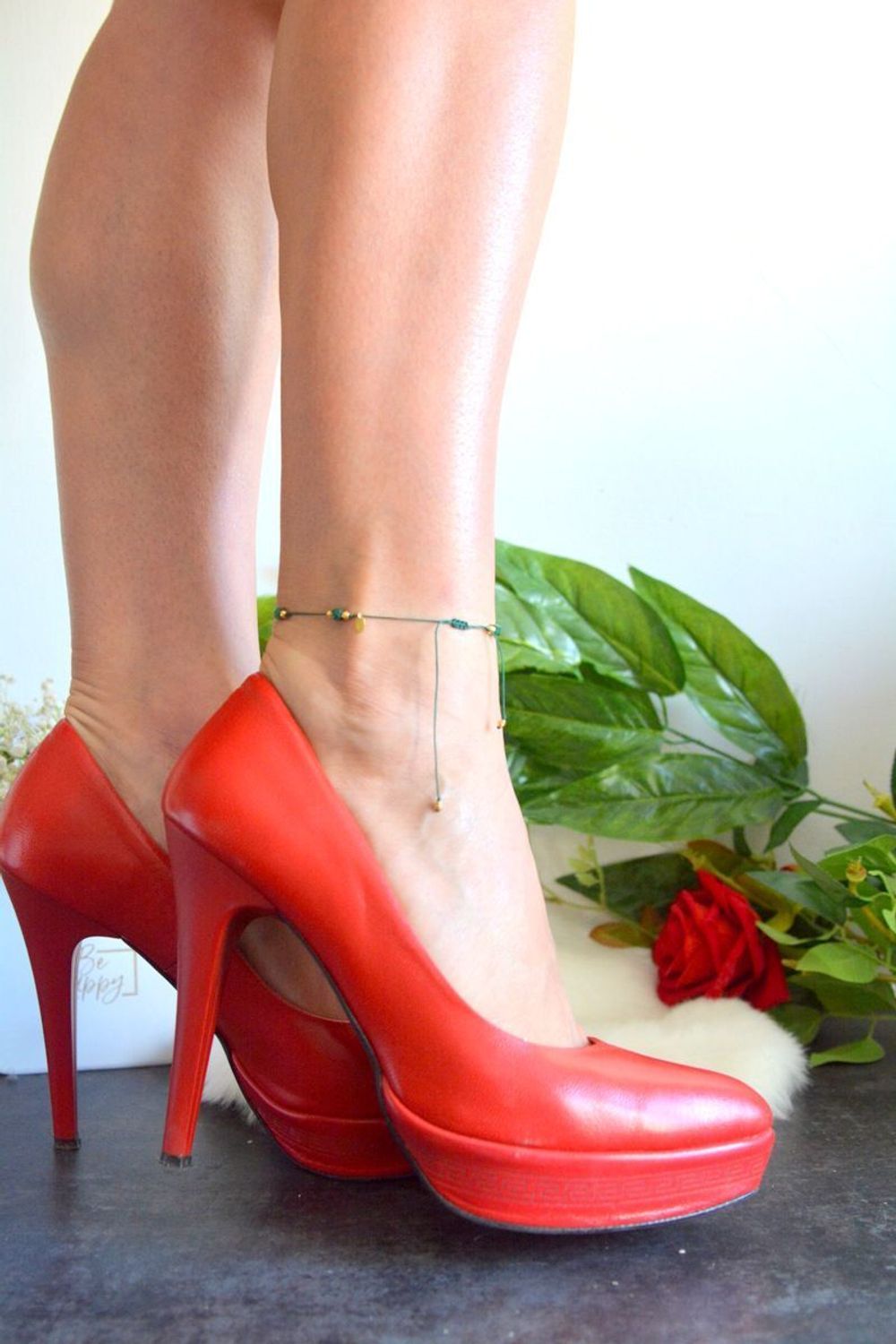 Srebrna bransoletka damska 925 z kamieniem naturalnym Malachit na sznureczku DIA-BRA-10430-925.  Srebrna bransoletka z kamieniami naturalnymi. Bransoletka srebrna damska z malachitem. Bransoletka zaciągana. Bransoletka na sznureczku na.jpg