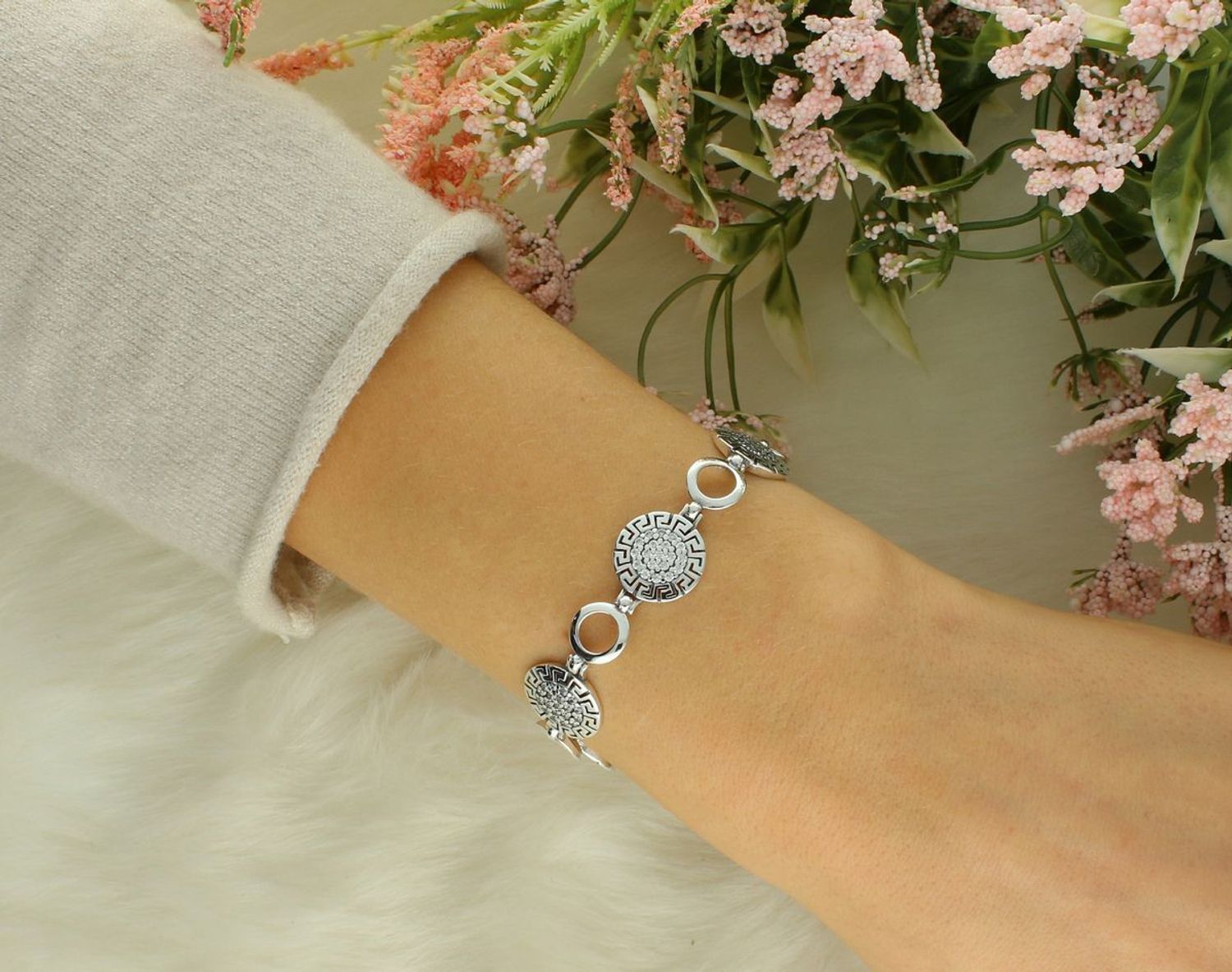 Bransoletka srebrna droga grecka z cyrkonią pr 925, DIA-BRA-10716-925 Bransoletka wykonana z najwyższej jakości srebra. Idealny pomysł na prezent dla każdej kobiety. 1.jpg