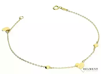Bransoleta złota gładkie serca i kulki DIA-BRA-11238-375. Delikatna bransoleta wykonana ze złota próby 375. Bransoleta zdobiona jest dwoma gładkimi sercami i dwoma kulkami.webp