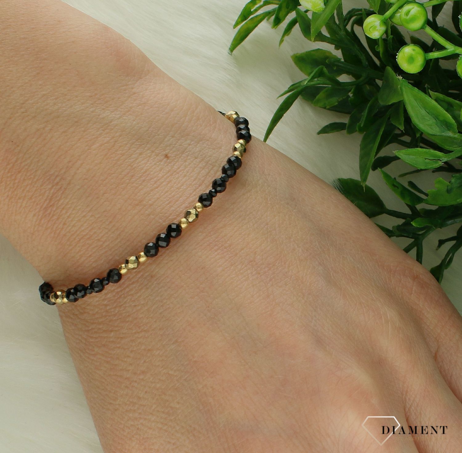 Srebrna bransoletka damska 925 kamienie naturalne turmalin hematyt DIA-BRA-11440-925. Srebrna bransoletka damska. Bransoletka z kamieniami naturalnymi. Bransoletka z koralikami na prezent. Bransoletka z turmalinem (2).jpg