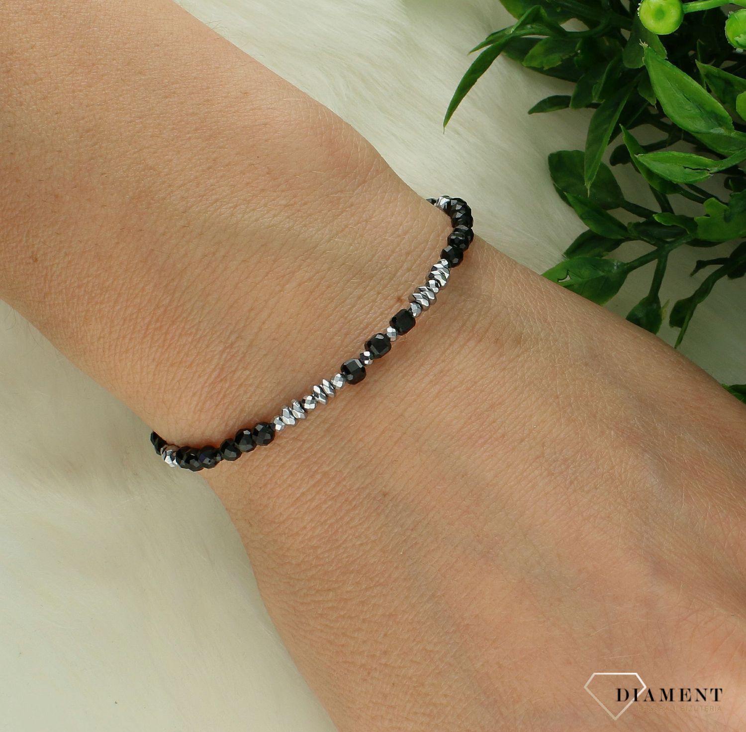 Srebrna bransoletka damska 925 kamienie naturalne turmalin i spinel DIA-BRA-11446-925. Srebrna bransoletka damska. Bransoletka z kamieniami naturalnymi. Bransoletka z koralikami na prezent. Bransoletka z turmalinem i spinelem.1.jpg