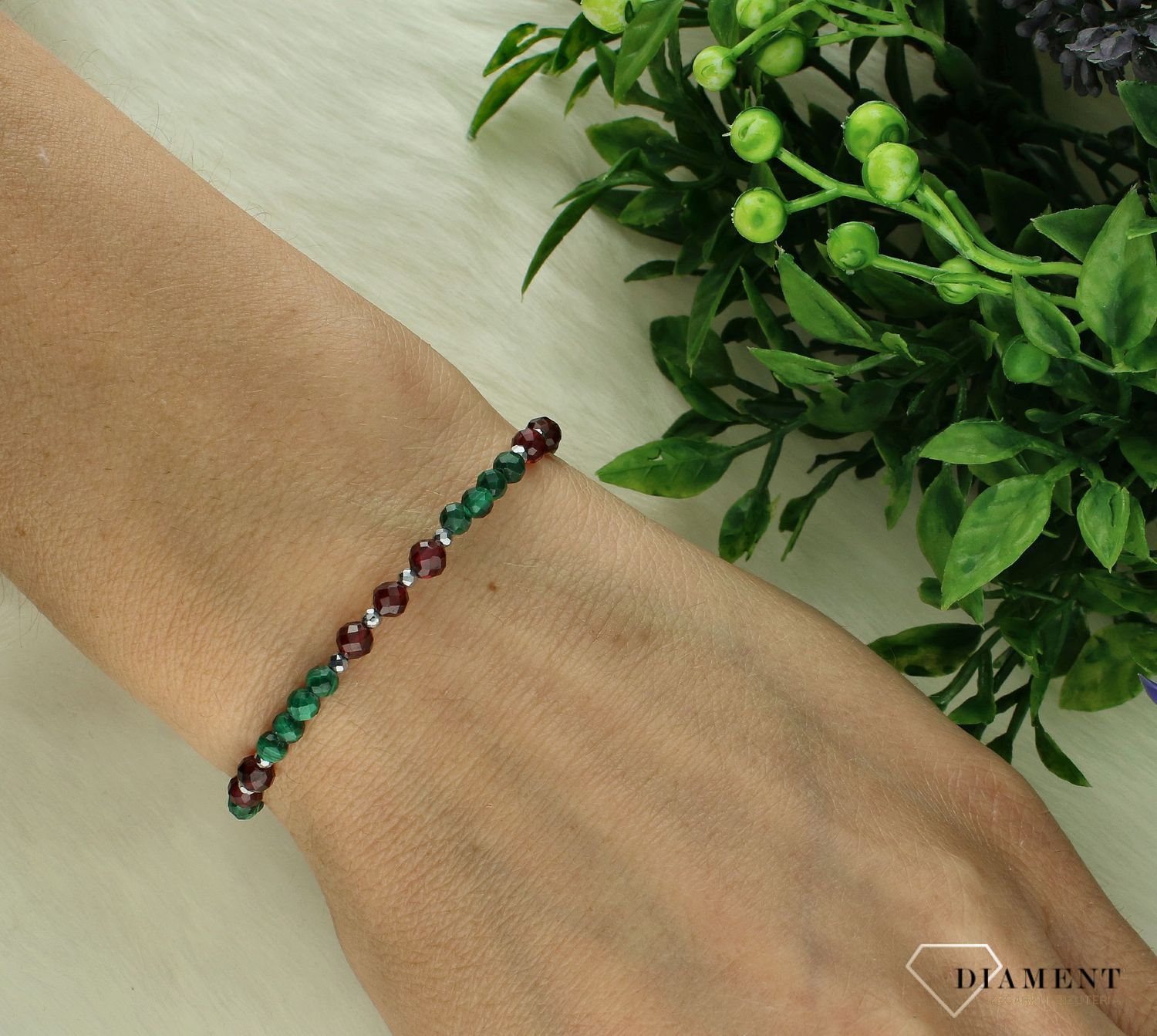 Bransoletka szczęścia znaku zodiaku- Skorpion granat, hematyt, malachit DIA-BRA-11458-925.  Srebrna bransoletka damska. Bransoletka z kamieniami naturalnymi. Bransoletka dla znaku zodiaku Skorpion na prezent. Personalizowana bransoletk.jpg