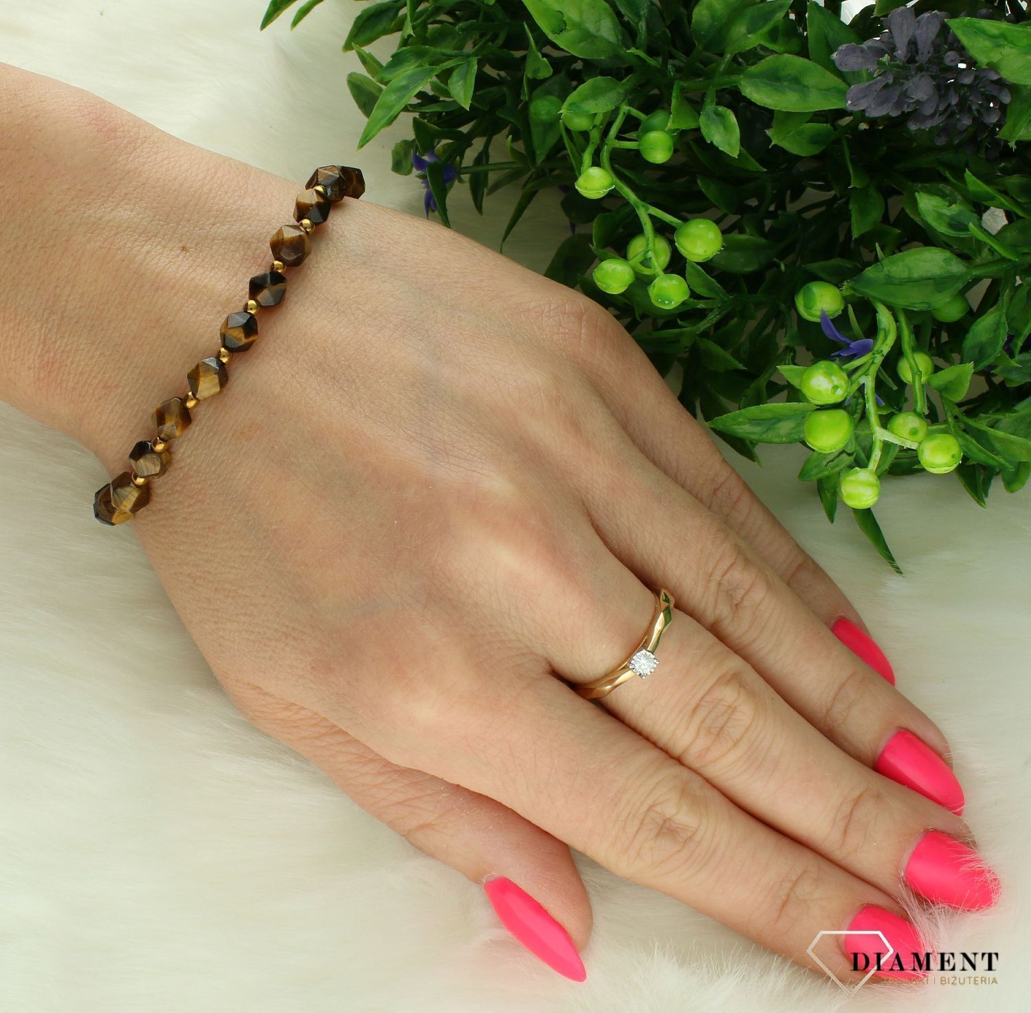 Bransoletka damska na gumce tygrysie oko fasetowane 6mm DIA-BRA-11498-INNE. Bransoletka na gumce z kamieniami. Bransoletka damska z kamieniami naturalnymi. Bransoletka z tygrysim okiem. Bransoletka z kamieniami na prezent.123.jpg