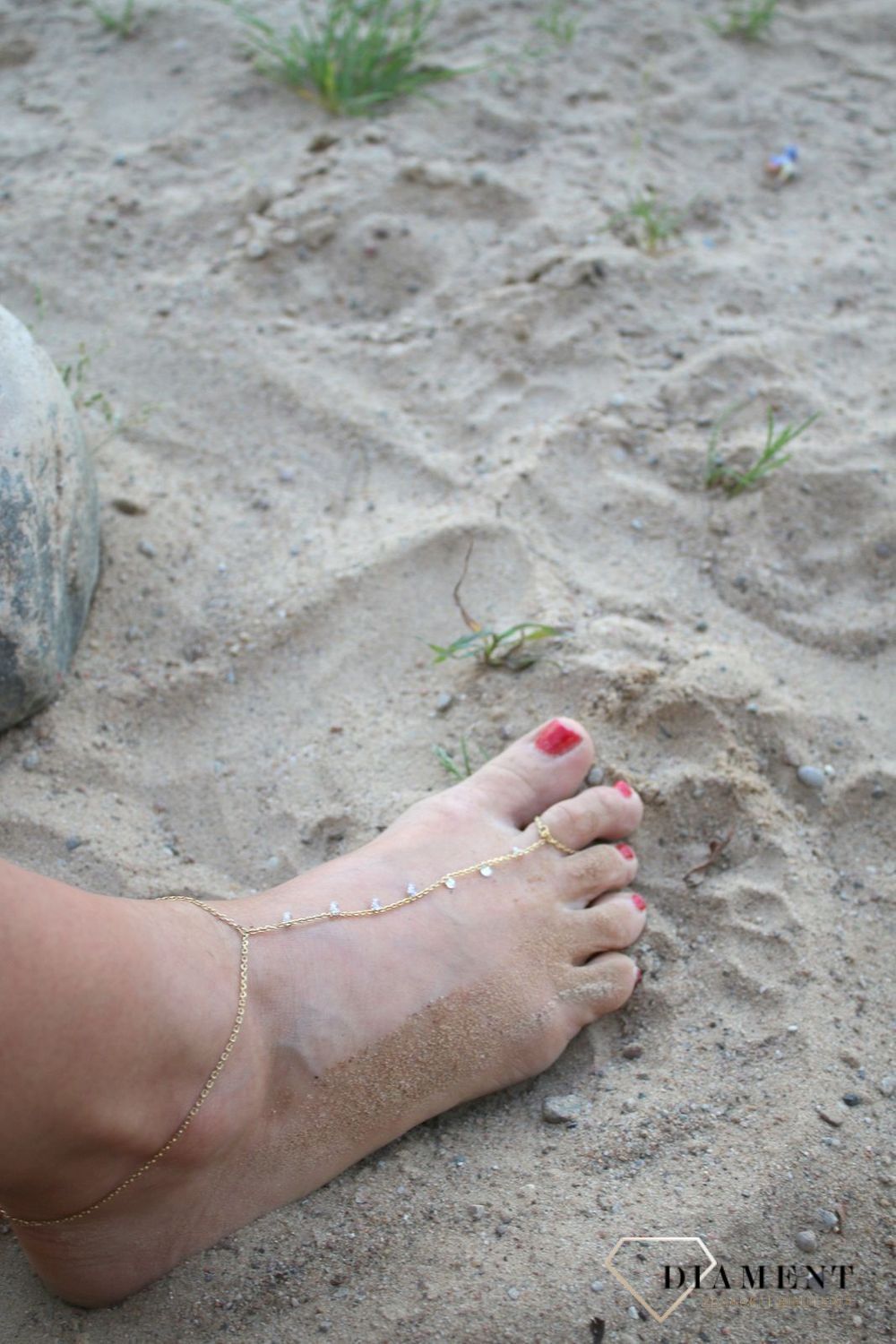 Srebrna bransoletka na nogę i palec z cyrkoniami pozłacanadf.jpg