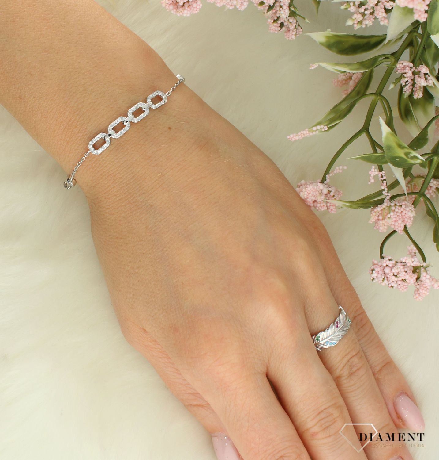 Srebrna bransoletka damska 925 celebrytka klasyczna z cyrkoniami DIA-BRA-11641-925. Srebrna bransoletka damska. Bransoletka srebrna z cyrkoniami. Bransoletka srebrna damska celebrytka. Srebrna bransoletka na prezent dla kobiety (1).jpg