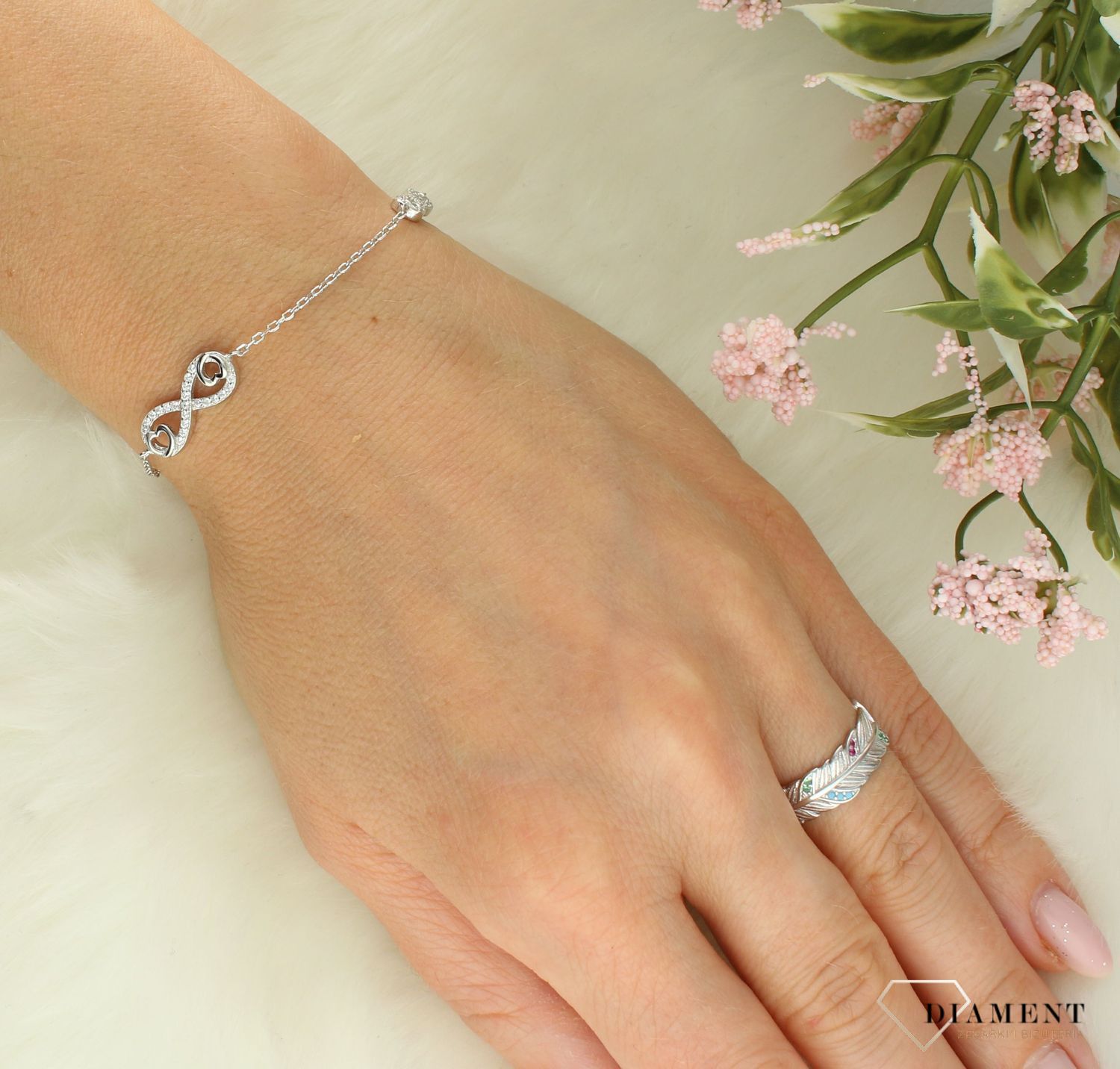 Srebrna bransoletka damska 925 celebrytka znak nieskończoności DIA-BRA-11645-925. Srebrna bransoletka damska. Bransoletka srebrna z cyrkoniami. Bransoletka srebrna damska celebrytka. Srebrna bransoletka na prezent dla kobiety (1).jpg