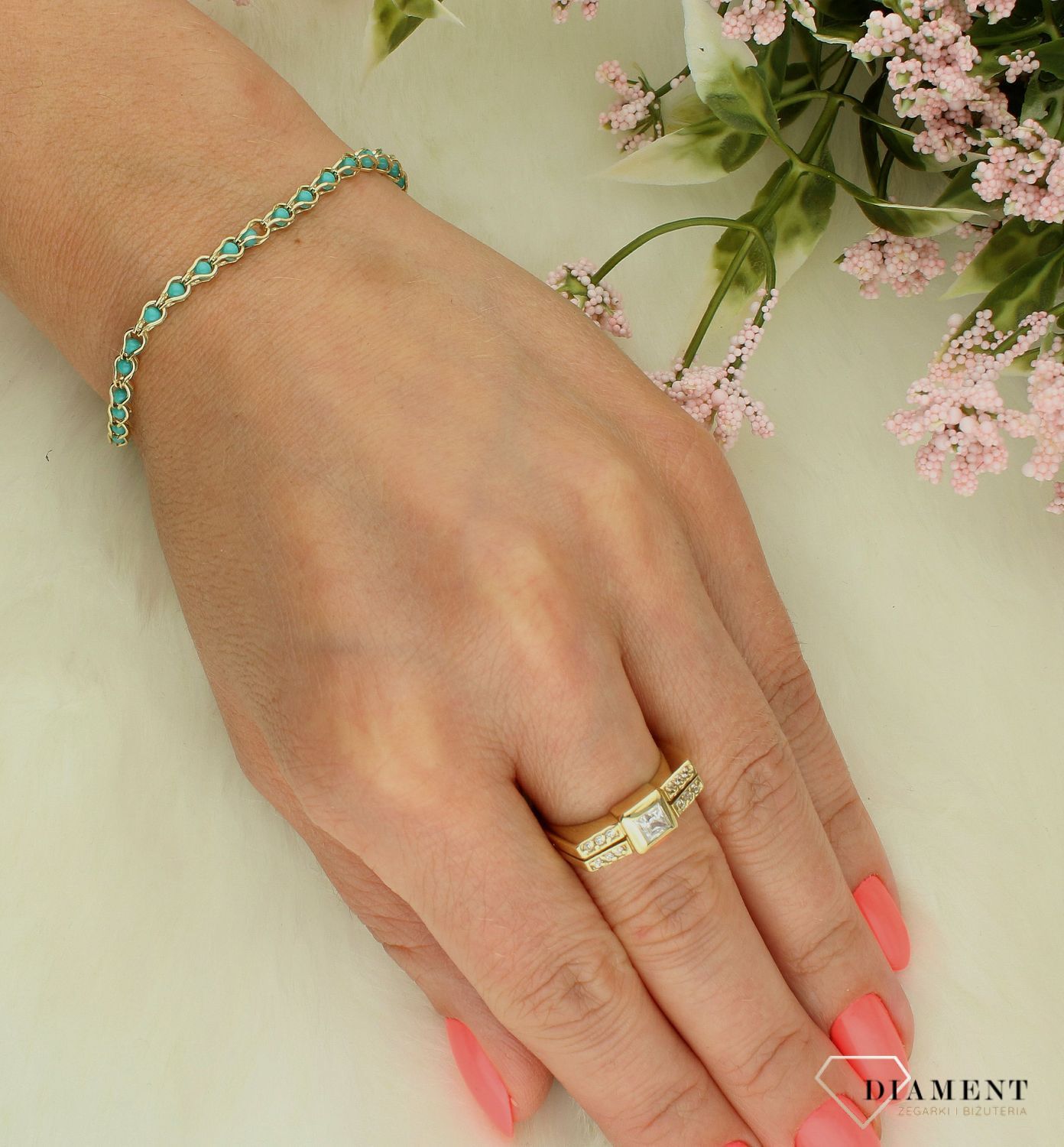 Srebrna bransoletka damska 925 pokryta złotem z turkusowymi koralikami DIA-BRA-11744-925 (2).jpg