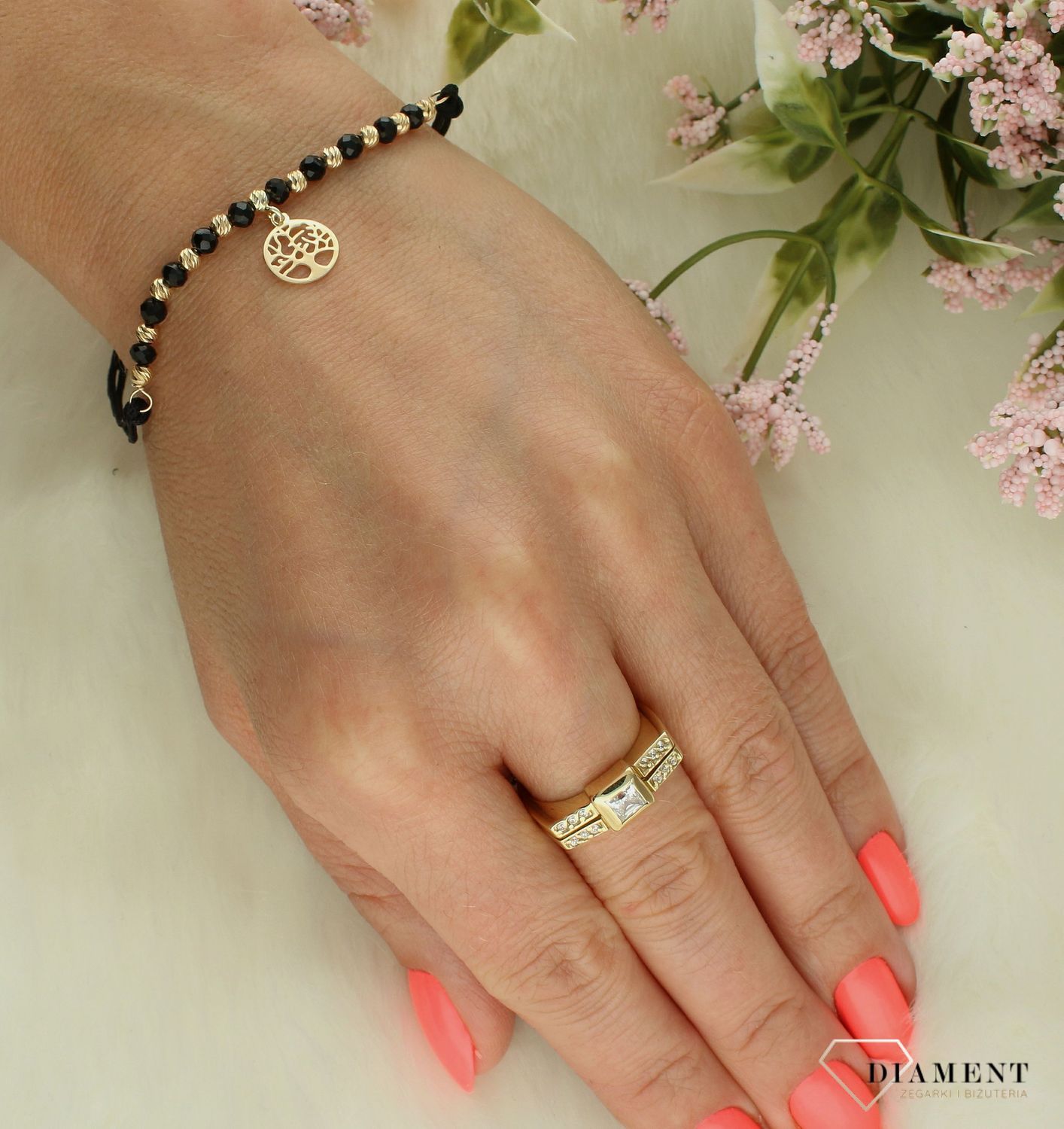 Srebrna bransoletka na czarnym sznurku z drzewkiem szczęścia DIA-BRA-11774-925 (2).jpg