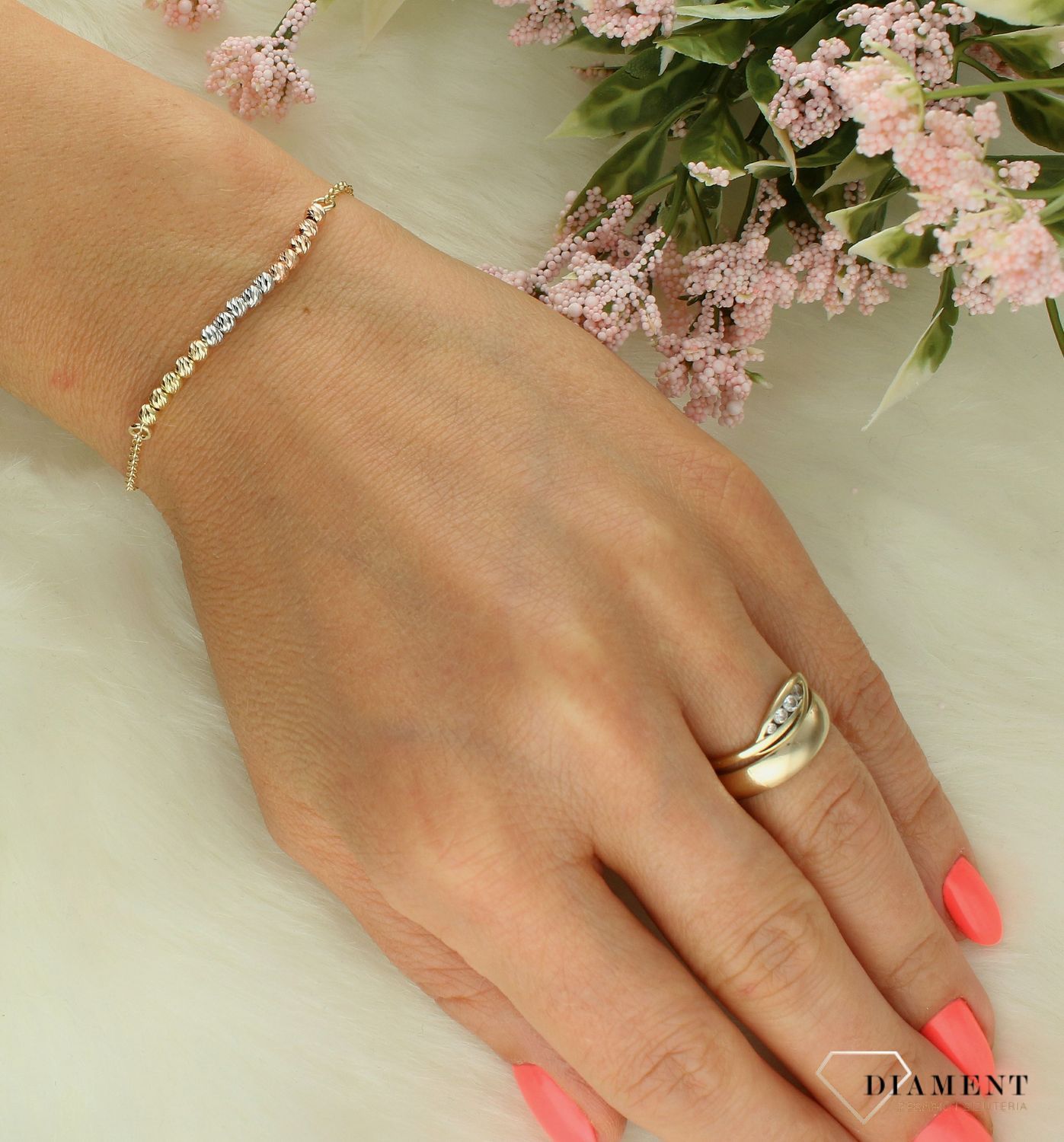Srebrna bransoletka damska 925  pozłacana celebrytka z kuleczkami DIA-BRA-11775-925 (2).jpg