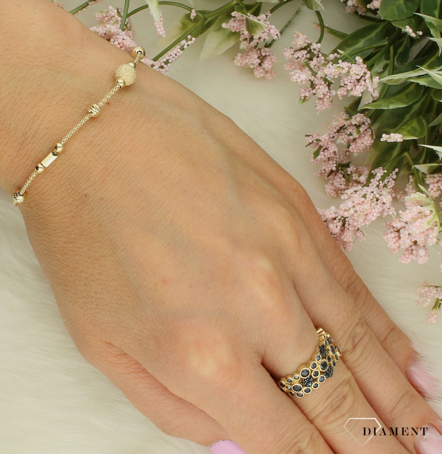 Złota bransoletka damska 585 kuleczki grawerowane DIA-BRA-11991-585. Złota bransoletka damska. Złota bransoletka próby 585. Bransoletka damska ze złota. Bransoletka złota na prezent (2).jpg