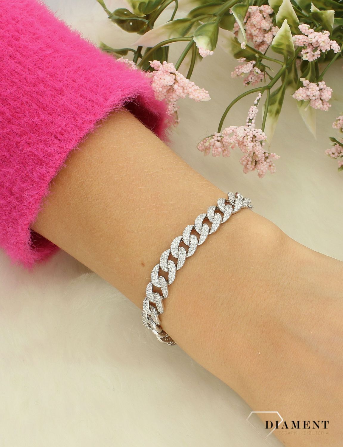Srebrna bransoletka damska 925 pancerka zdobiona cyrkoniami DIA-BRA-12236-925. Srebrna bransoletka damska. Bransoletka srebrna z cyrkoniami. Srebrna bransoletka pancerka. Bransoletka bogato zdobiona na prezent..jpg