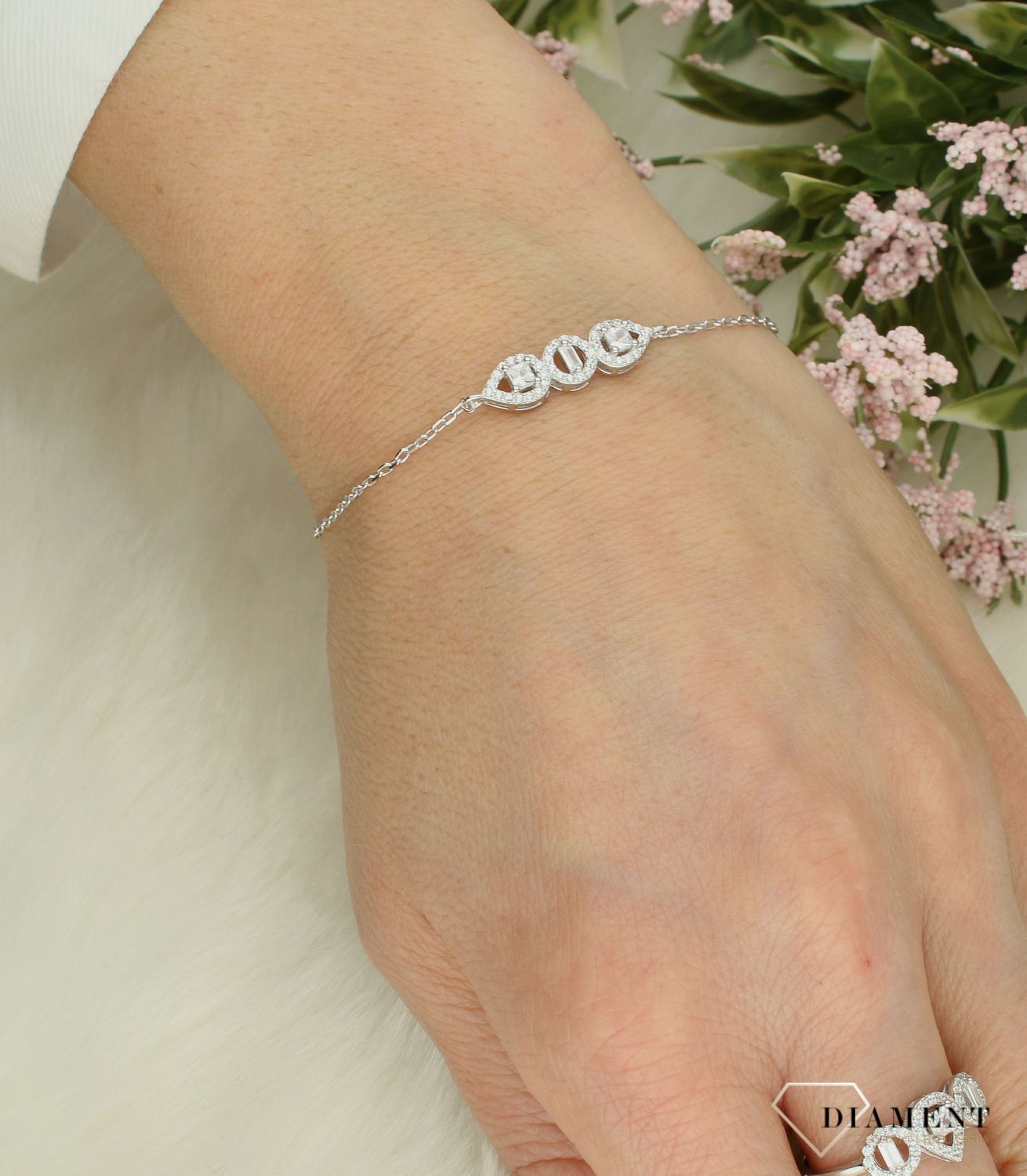 Srebrna bransoletka damska 925 celebrytka z cyrkoniami DIA-BRA-12257-925. Srebrna bransoletka damska. Srebrna bransoletka celebrytka. Bransoletka damska z cyrkoniami. Bransoletka srebrna damska na prezent..jpg