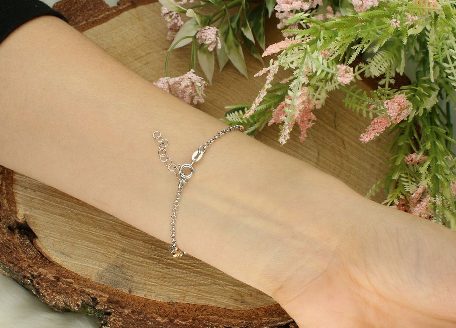 Pozłacana srebrna bransoletka damska z podwójnym łańcuszkiem i kuleczkami – srebro 925, 17–20 cm.jpg