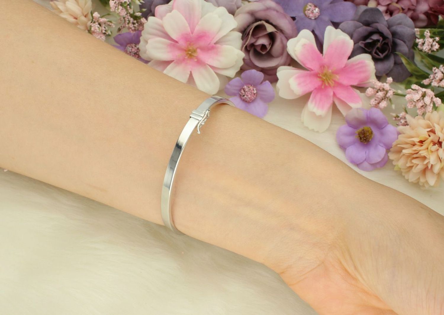 Srebrna Bransoletka Damska 925 Owalna Gładka – DIA-BRA-12392-925  Elegancka Biżuteria z Zatrzaskiem Ag925.jpg