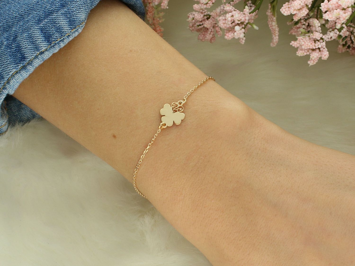 Bransoletka celebrytka koniczynka srebro pozłacane próba 925, DIA-BRA-12440-925 Bransoletka wykonana z najwyższej jakości srebra. Idealny pomysł na prezent dla każdej kobiety. 1.jpg