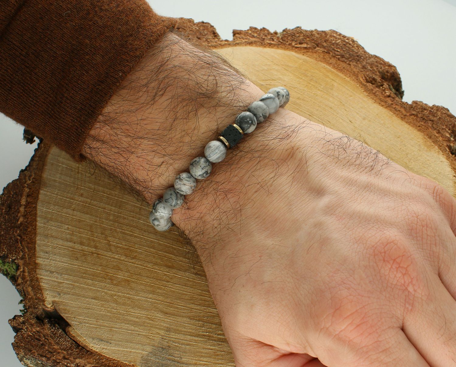 Bransoletka jaspis picasso DIA-BRA-12575-INNE  Bransoletka na gumce to biżuteria cechująca się oryginalnością i wygodą, która zachwyci każdą kobietę. Oryginalny pomysł na prezent111.jpg