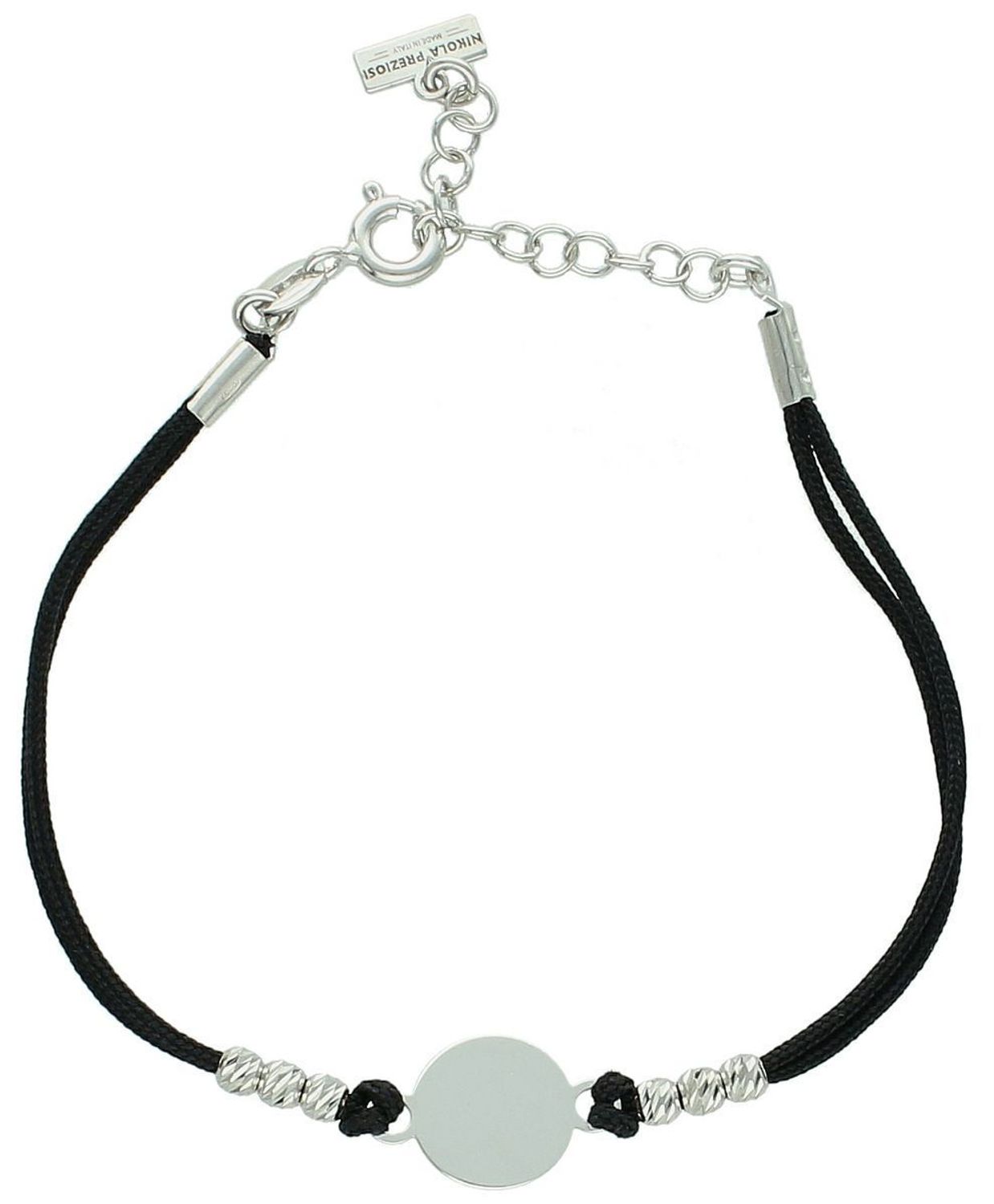 Delikatna bransoletka damska ze srebra 925 z czarnym sznureczkiem i okrągłą blaszką 9 mm. Długość 16 cm + 3 cm, zapięcie na karabińczyk. Model DIA-BRA-12672-925 – lekka i elegancka biżuteria.1.jpg