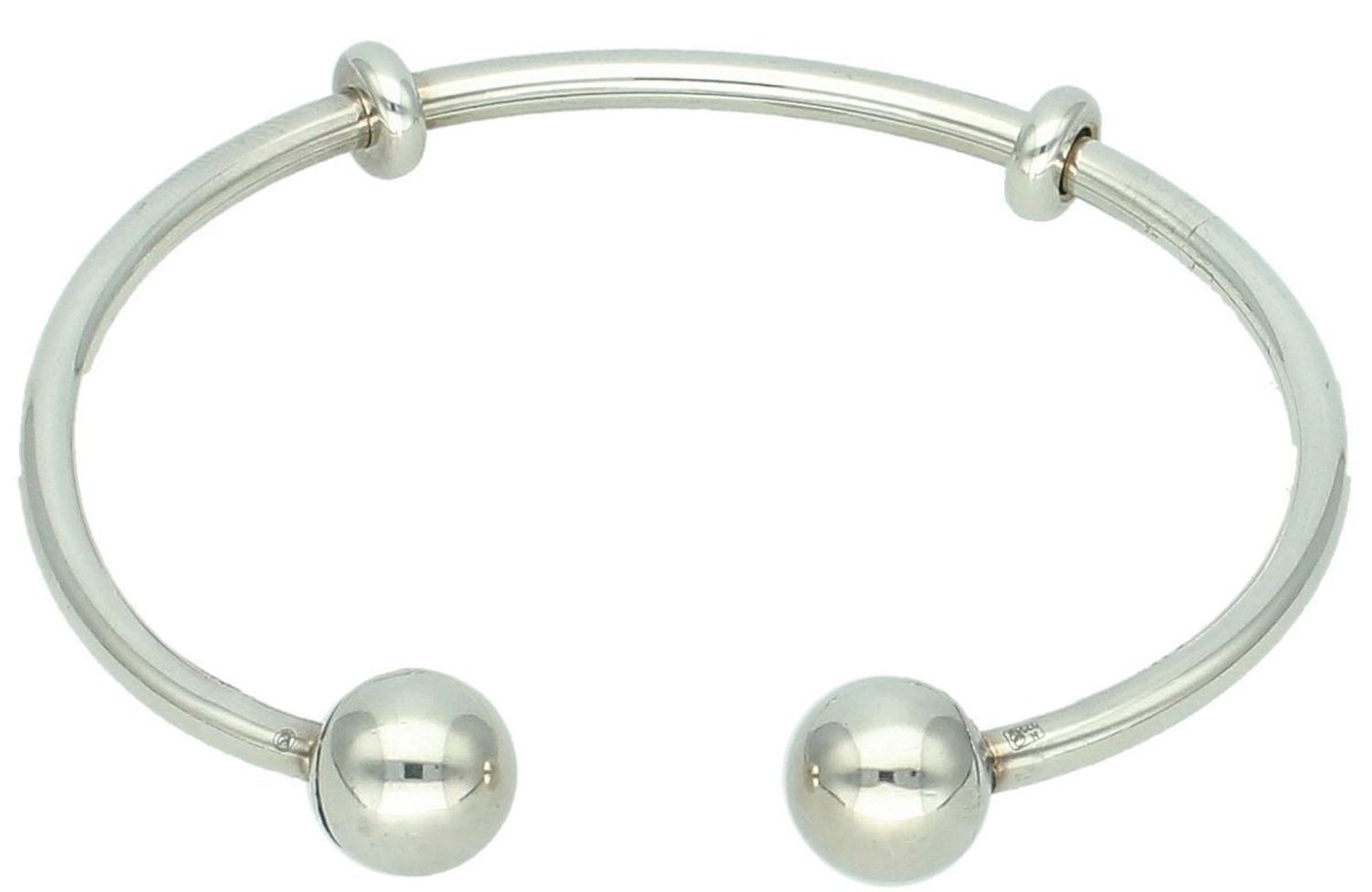 Bransoletka srebrna sztywna pandorka z ozdobnymi kuleczkami DIA-BRA-12709-925. Srebrna bransoletka z ozdobnymi kuleczkami to propozycja od Sklepu Jubilerskiego Diament. Bransoletka srebrna 1.jpg