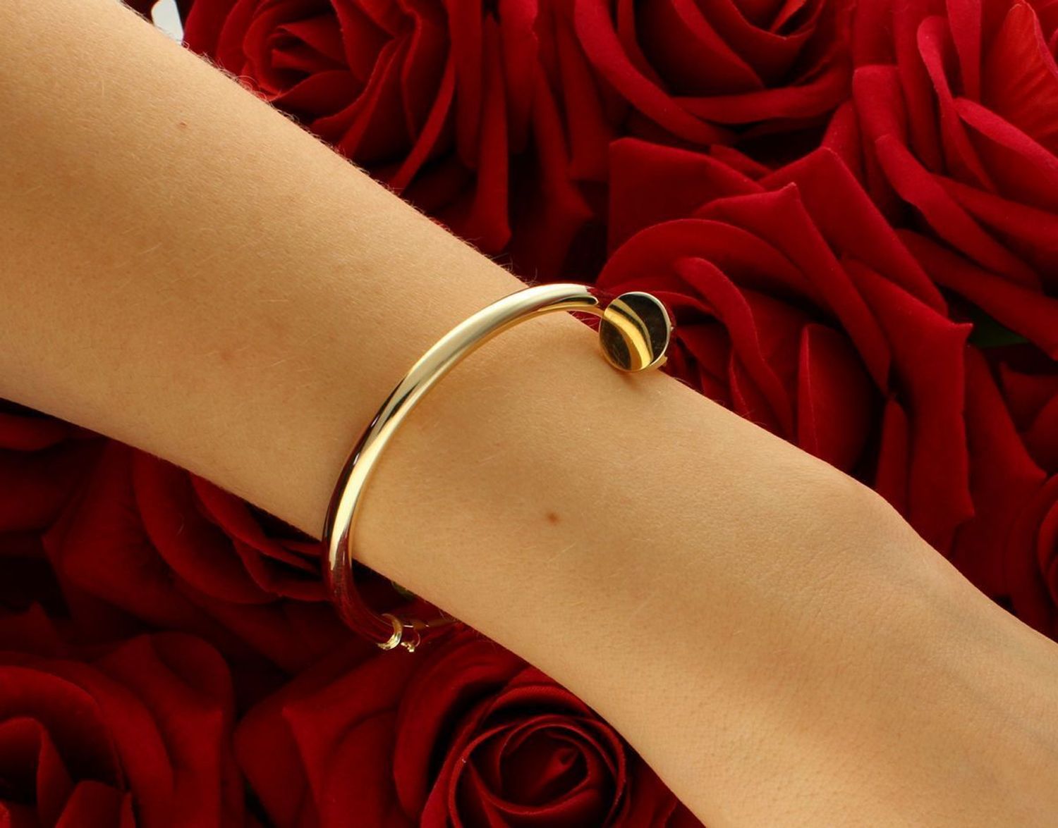 Bransoletka złota gwóźdź pr 585, DIA-BRA-12940-585 Złota bransoletka wykonana z 14 karatowego żółtego złota. Bransoletka to idealny pomysł na prezent.1.jpg