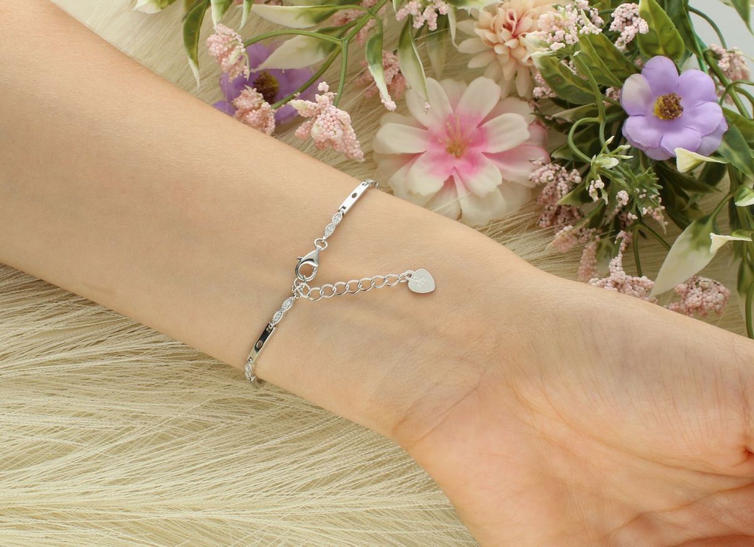 Bransoletka damska srebrna 925 z cyrkoniami DIA-BRA-13097-925 – 17+3 cm.jpg