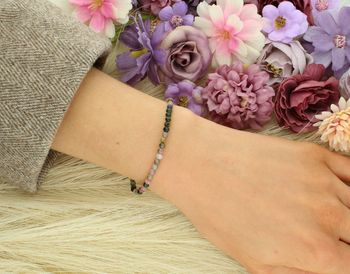 Odkryj wyjątkową bransoletkę damską z naturalnymi kamieniami – opalem i turmalinem. Srebro próby 925, długość 18+3 cm. Lekka, elegancka i idealna na prezent!2.jpg