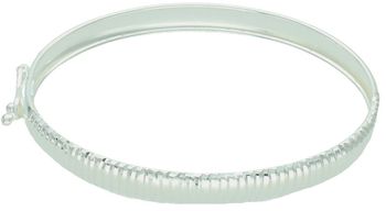 Bransoletka damska srebrna próba 925 DIA-BRA-13326-925 – sztywna, owalna, zdobiona wzorem. Obwód 17 cm, szerokość 7 mm, zapięcie na zatrzask. Idealna na prezent.1.jpg
