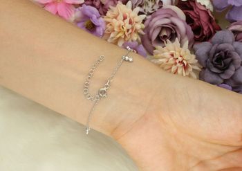 Delikatna bransoletka damska srebrna próba 925 z klasycznym splotem ankier i wiszącymi cyrkoniami. Długość 16 cm + 4 cm regulacji, lekka i elegancka3.jpg